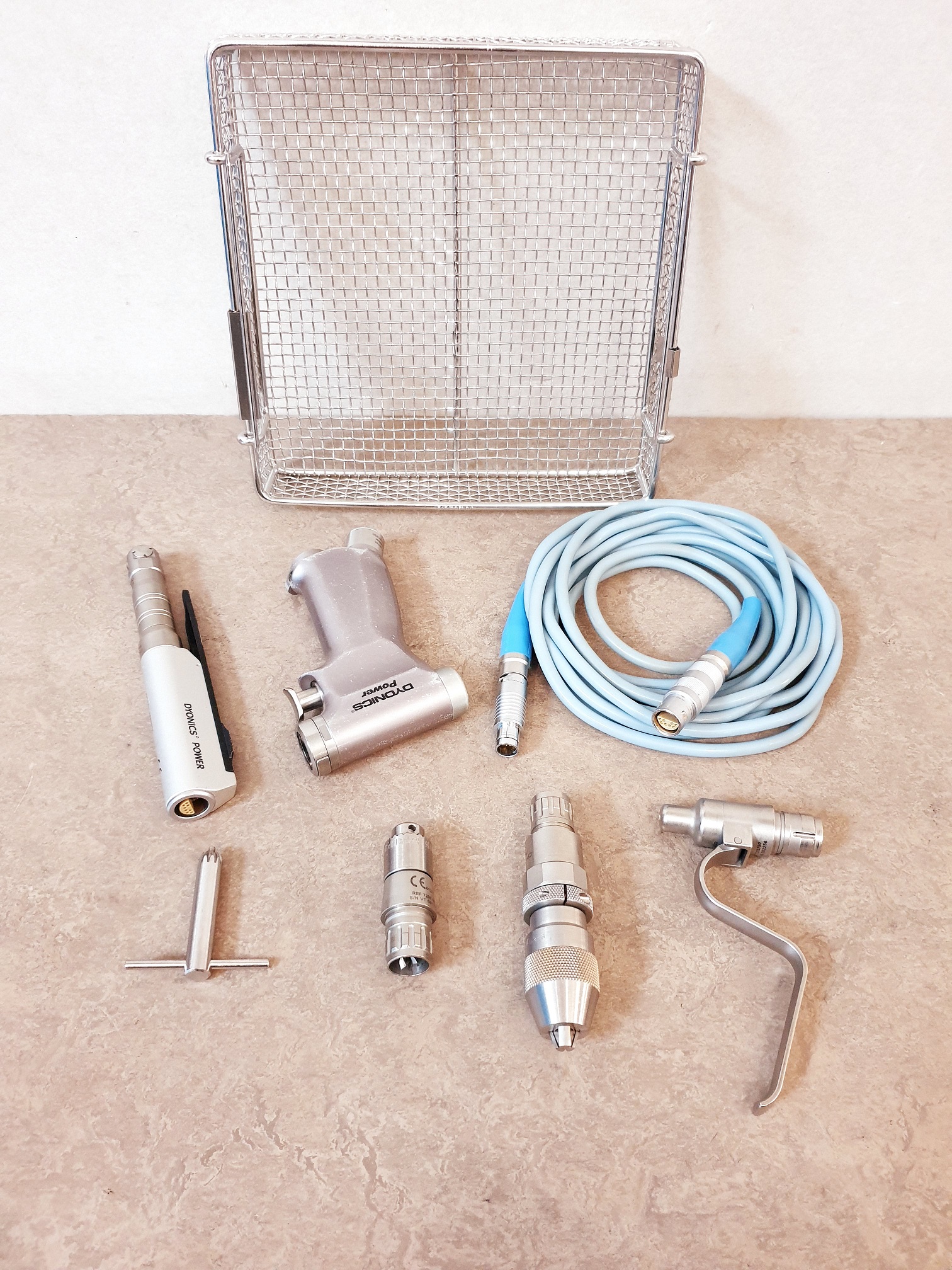 Dyonics Power 7205790 + 7205795 + 7205785 + 7205792 + 7205786 mit Kabel /X012023