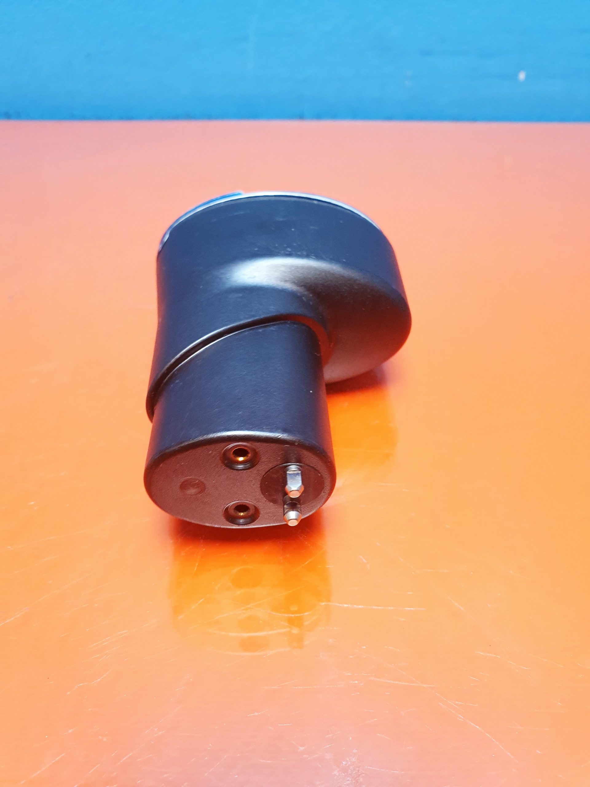 EO0420220-K_ EM042020-K_ Synthes 532.002 Battery Casing