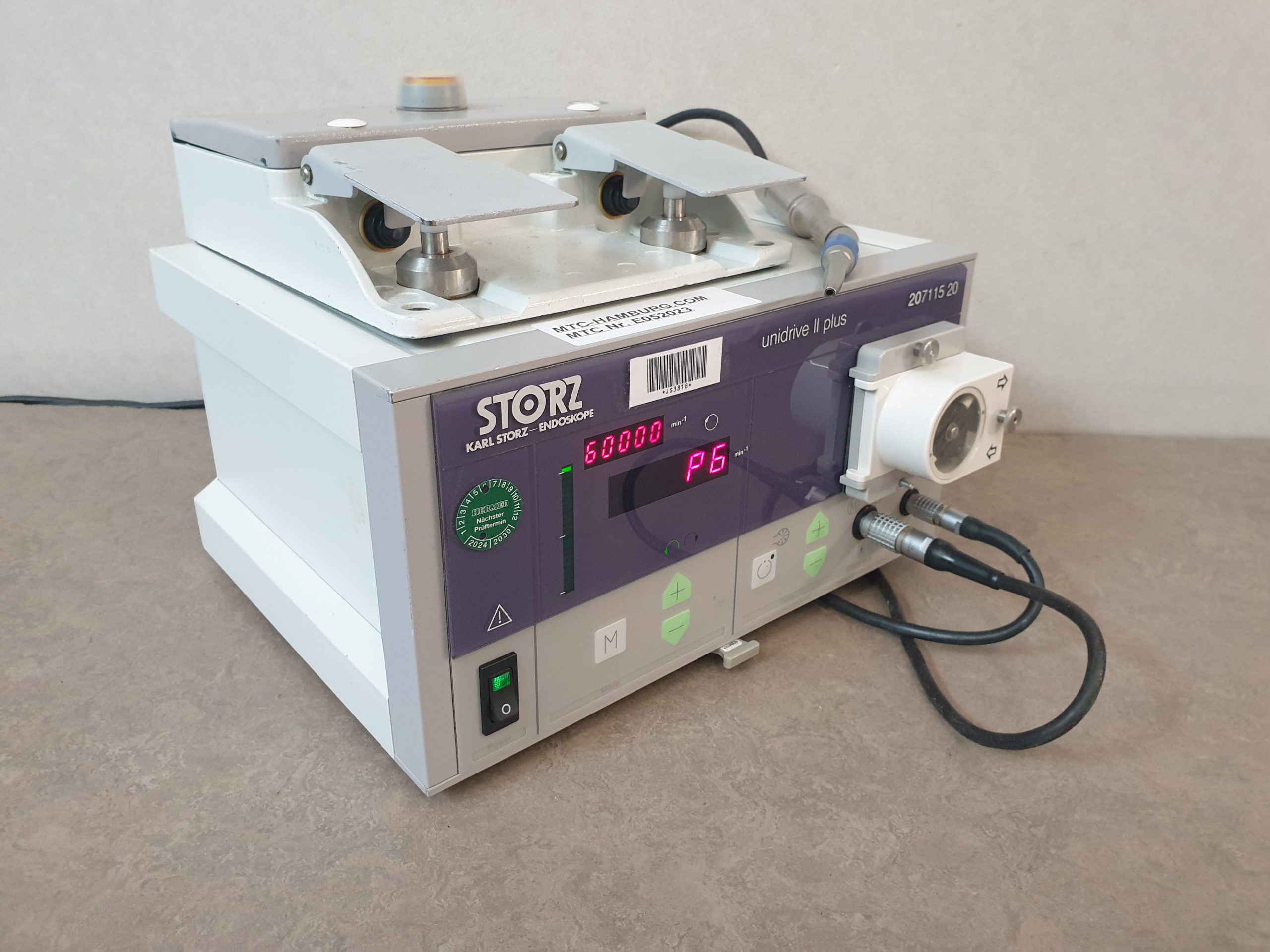 Karl Storz Unidrive II PLUS 207115 20 // 20711520 + STORZ KARL 20711070 Connecting Cable + 20711030 Unidrive II High Performance EC Motor + 252570