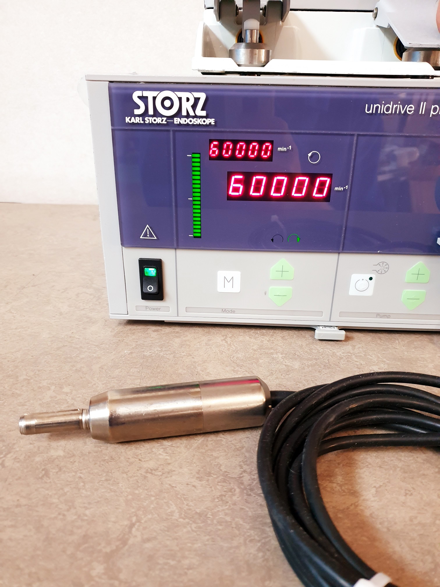 Karl Storz Unidrive II PLUS 207115 20 // 20711520 + STORZ KARL 20711070 Connecting Cable + 20711030 Unidrive II High Performance EC Motor