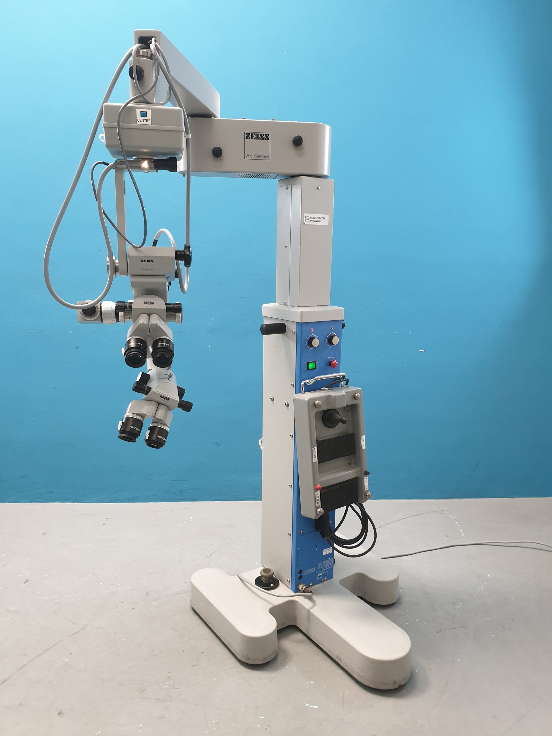 Carl Zeiss MDI XY f=170 // F200 // f107 // OP Mikroskop auf S22 Stativ für Urologie , ……