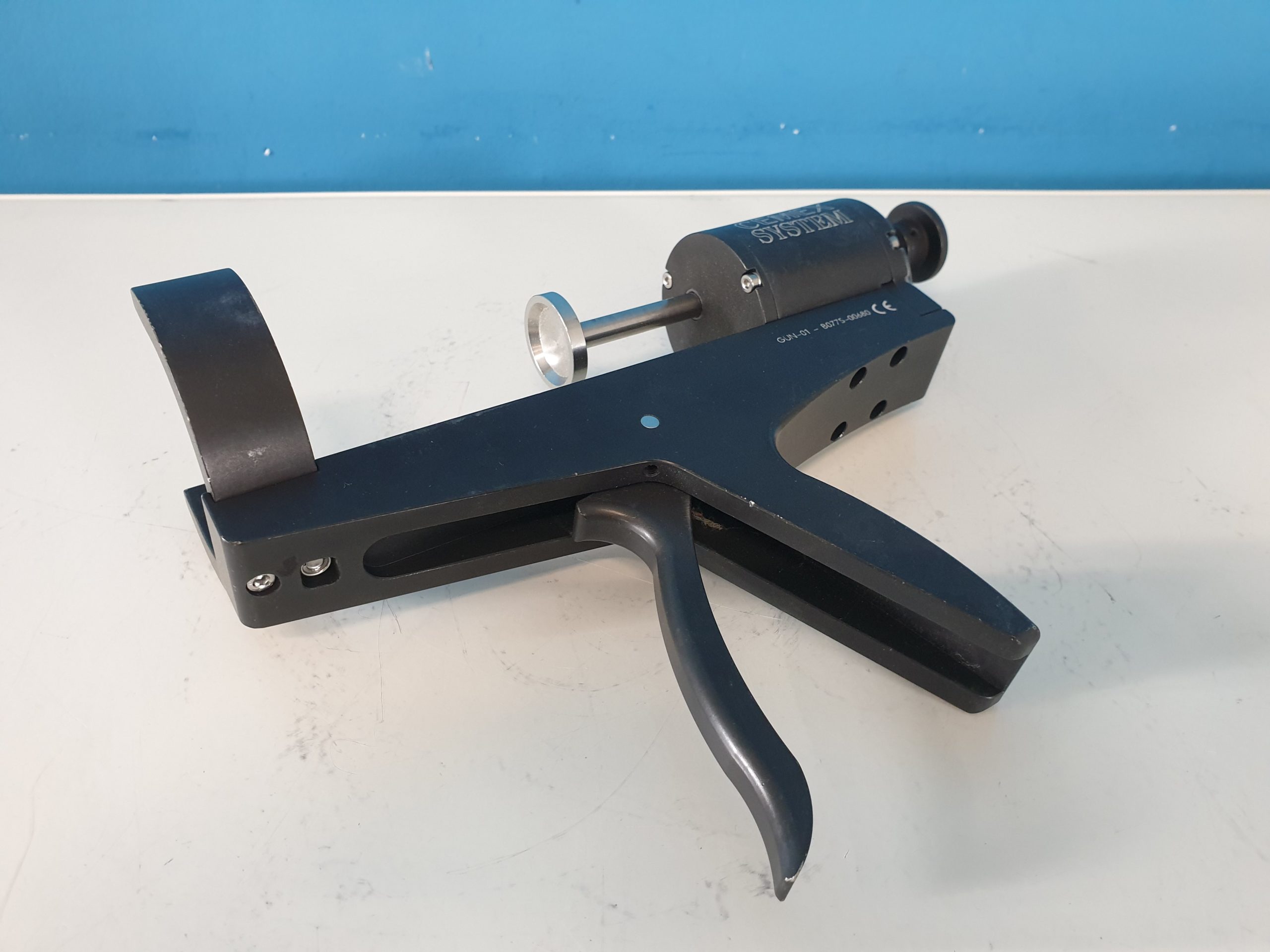 Cemex System GUN-01 B0775-00680 Injektion