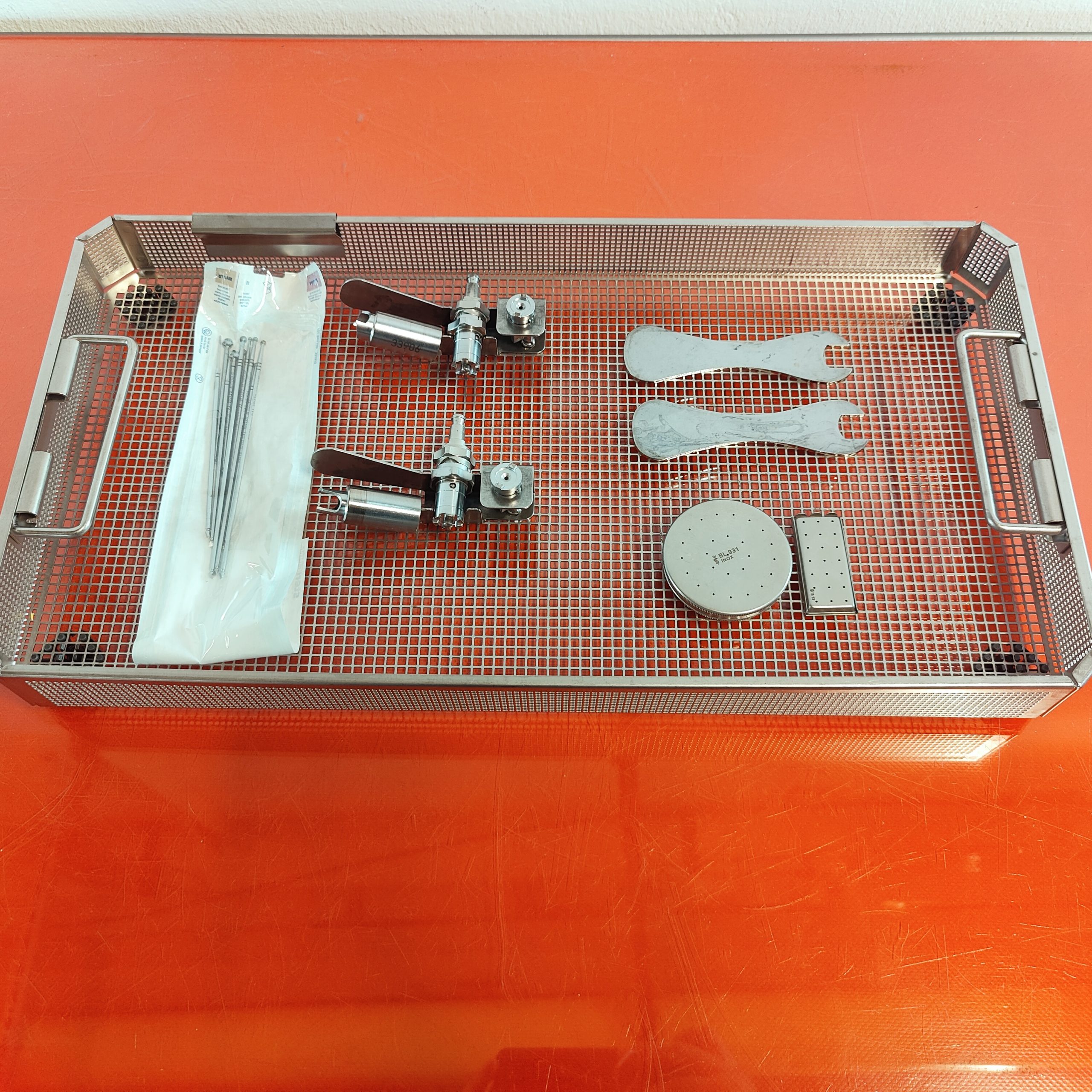 Aesculap TE 562 Perforator Cutter