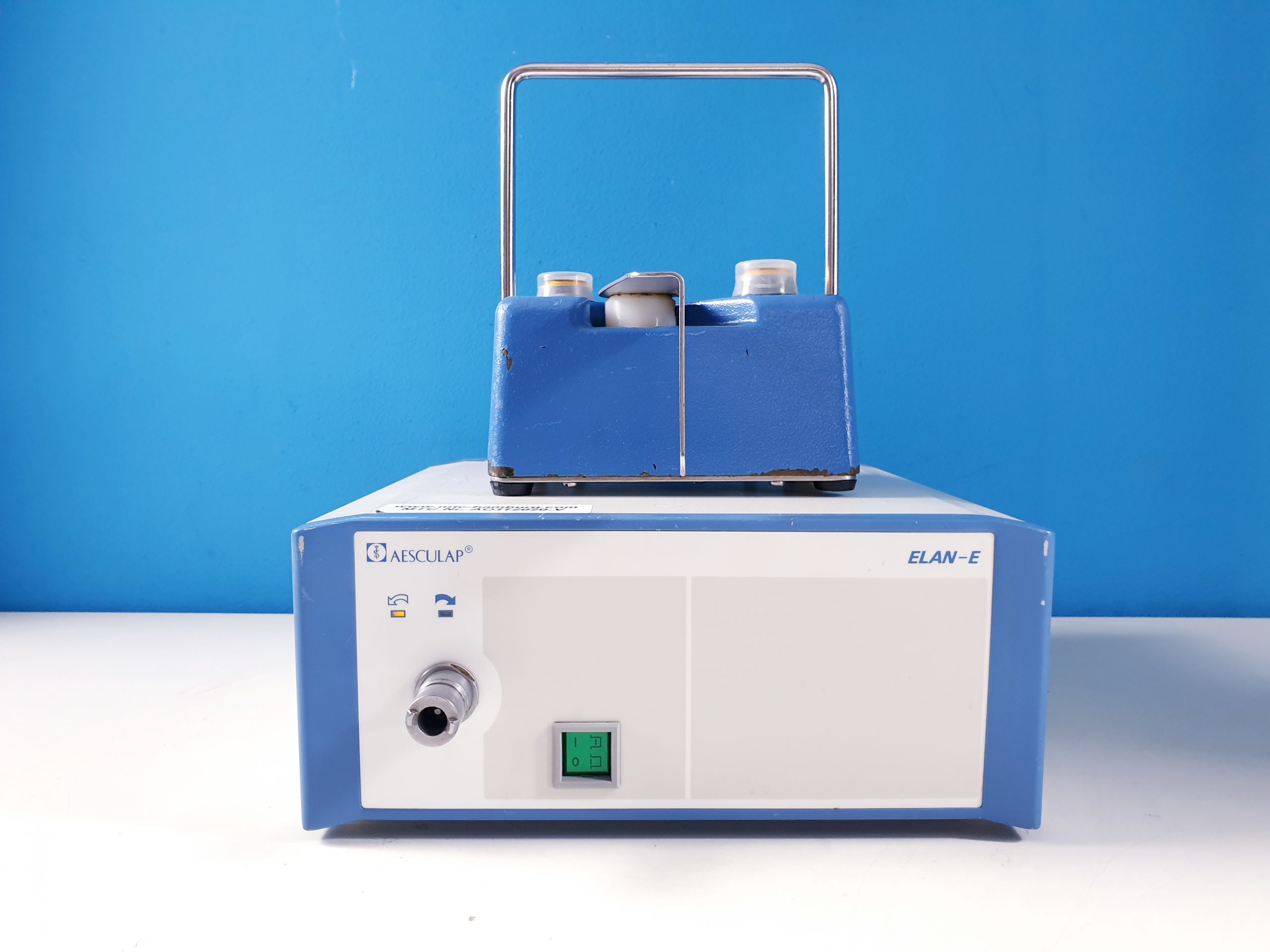 AESCULAP Elan-e // ELAN E Shaver GA850 Konsole mit GA136 Fussschalter