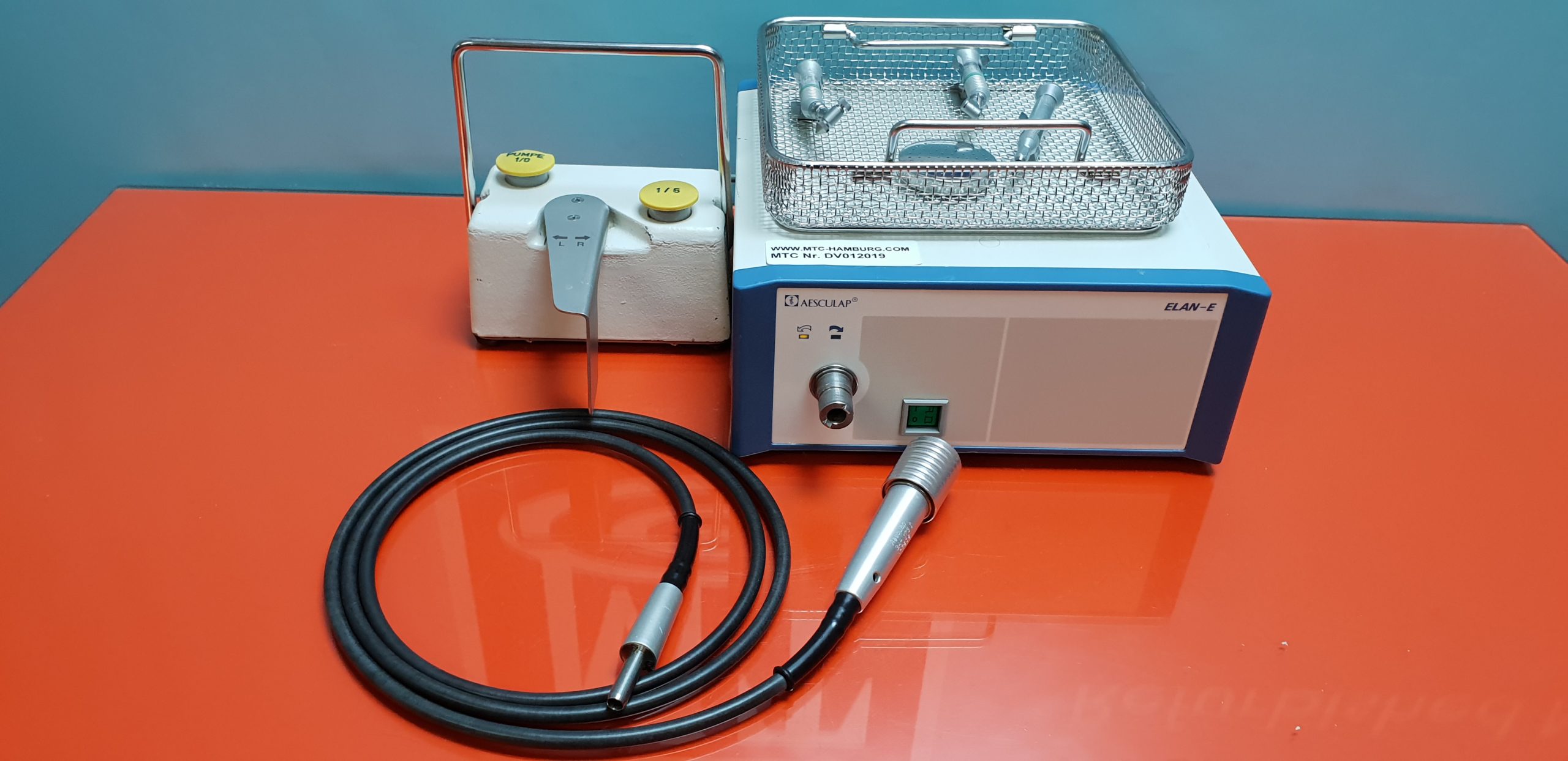 AESCULAP Elan-e // ELAN E GA-139 Electrosurgical Unit / Chiruirgiemotor mit Accessories