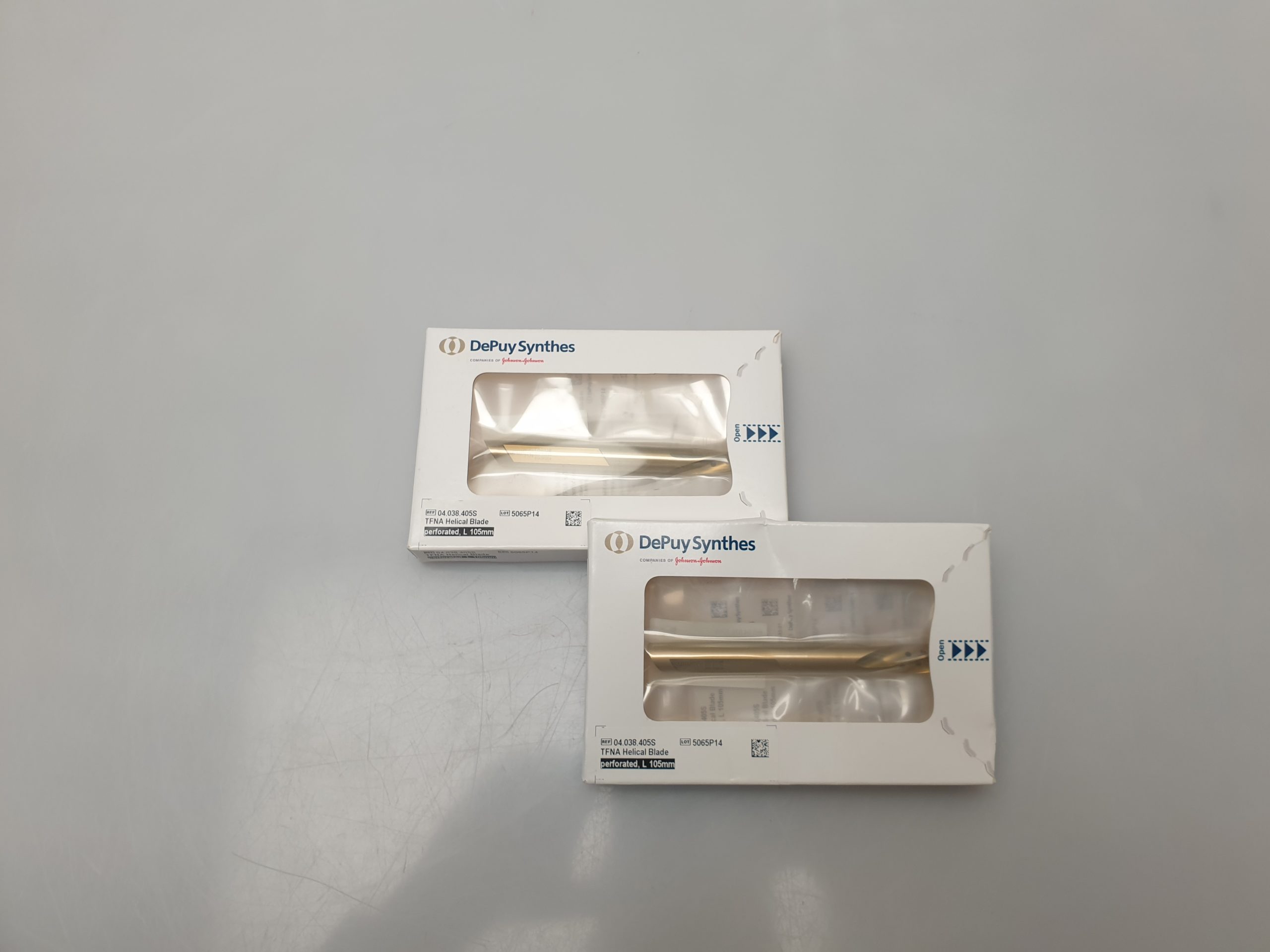 DePuy Synthes TFNA Helical Blade perforated, L 105mm REF 04.038.405S