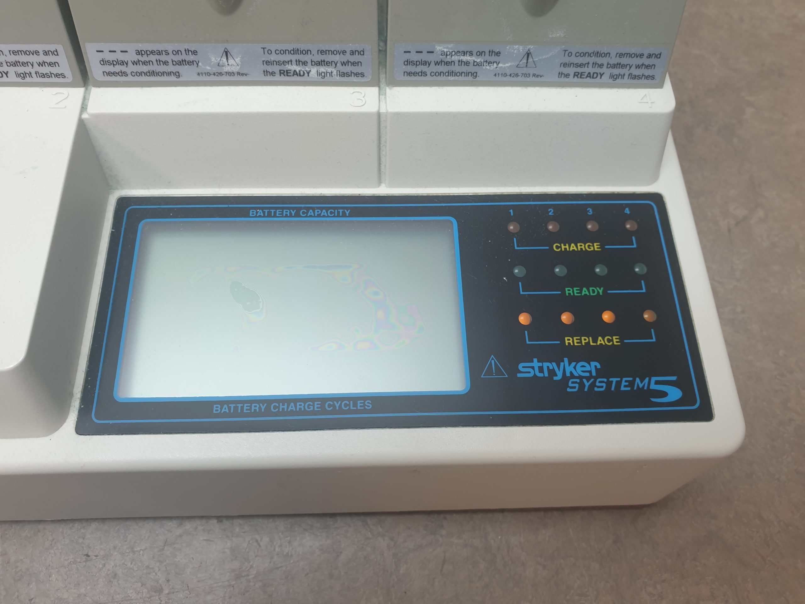 Stryker 4110-240 System 5 Module Four Station Battery Charger