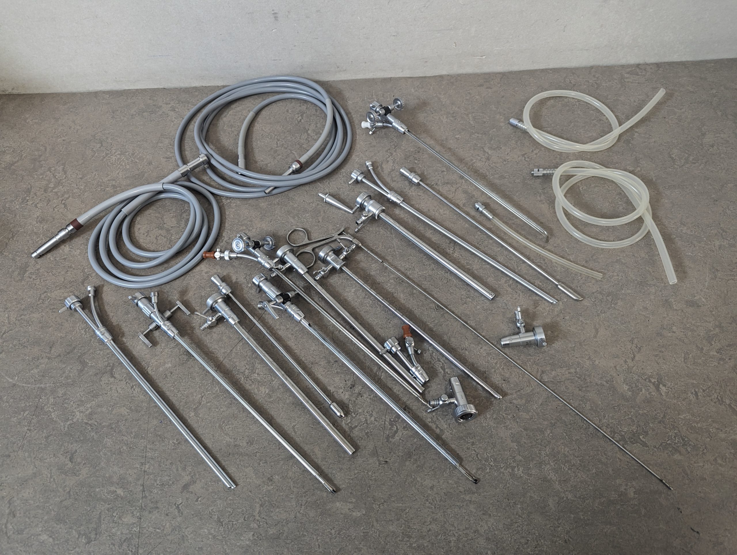 Richard Wolf – Instrumente für die Urologie 8652.80 + 8652.75 + 8962.112 + 8962.02 + 8650.75 + 8650.67 + 8962.112 + 8650.041 + 829.07 + 8650.26 + 8962.70 + 8962.06 + 880.00 + 8652.80 + 8650.041 + 8650.22 + 8061.35 + 8061.356 +…