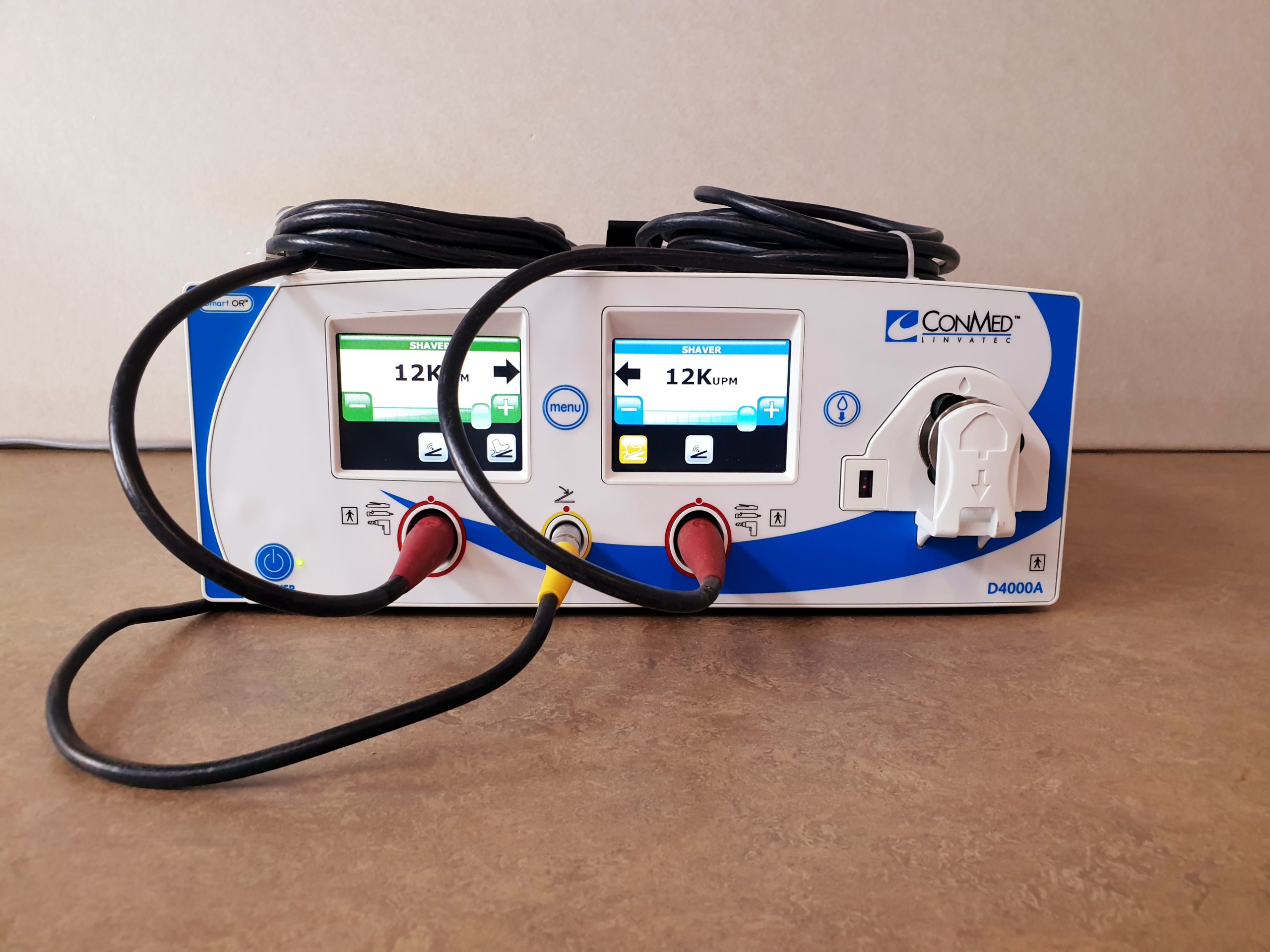 ConMed Linvatec D4000a Arthroscopic Resection System mit 02 x Handstücke und 1 x Fußschalter DOM 2014