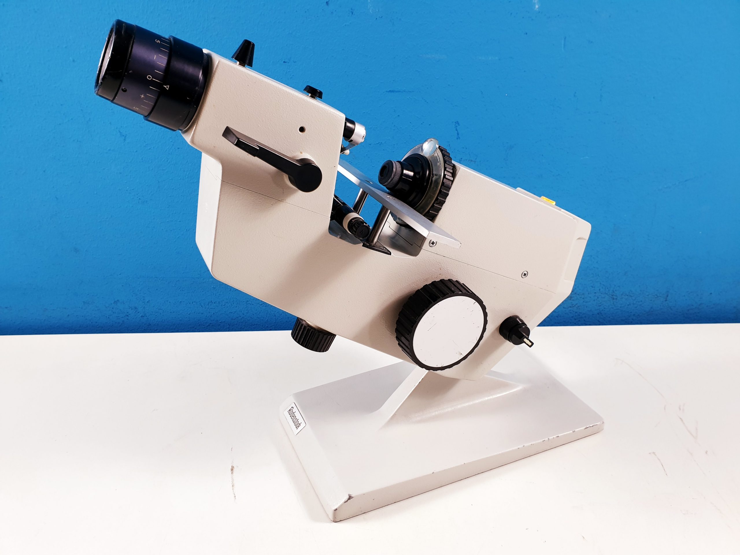 Rodenstock Vertex Scheitelbrechwertmesser Messgerät Lensmeter