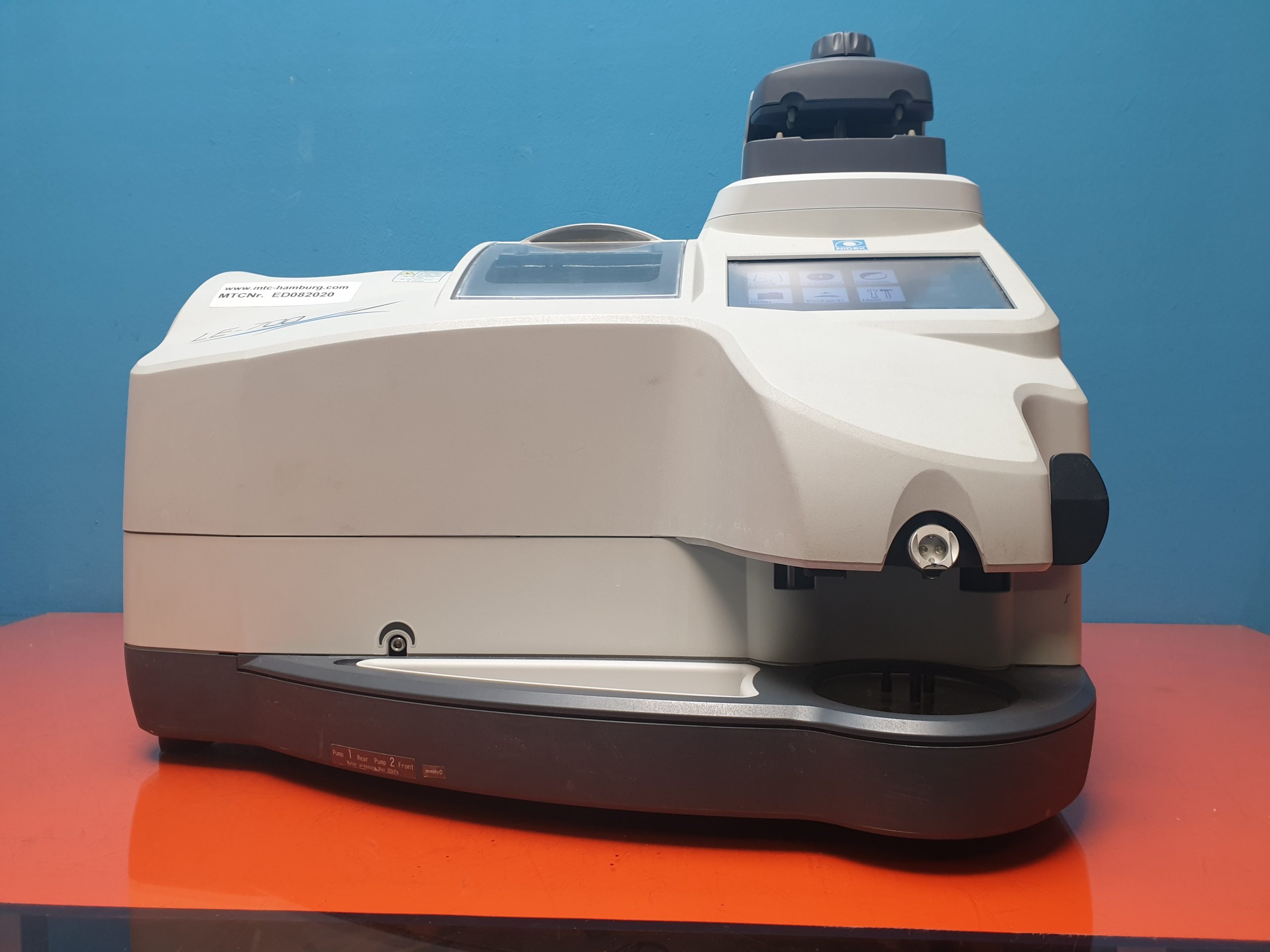 NIDEK LE-700 // LE700 // LE 700 Rillmaschine für optische Linsen DOM 2015