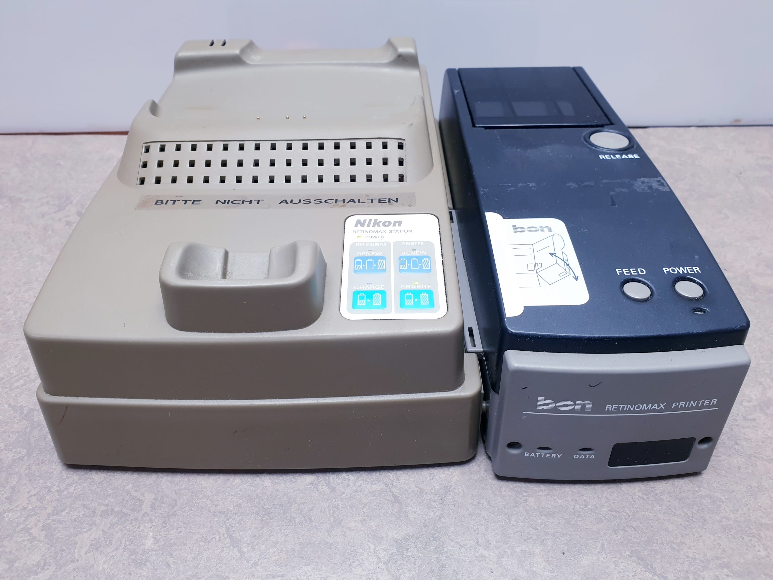Nikon Retinomax Autorefractor Station und Drucker