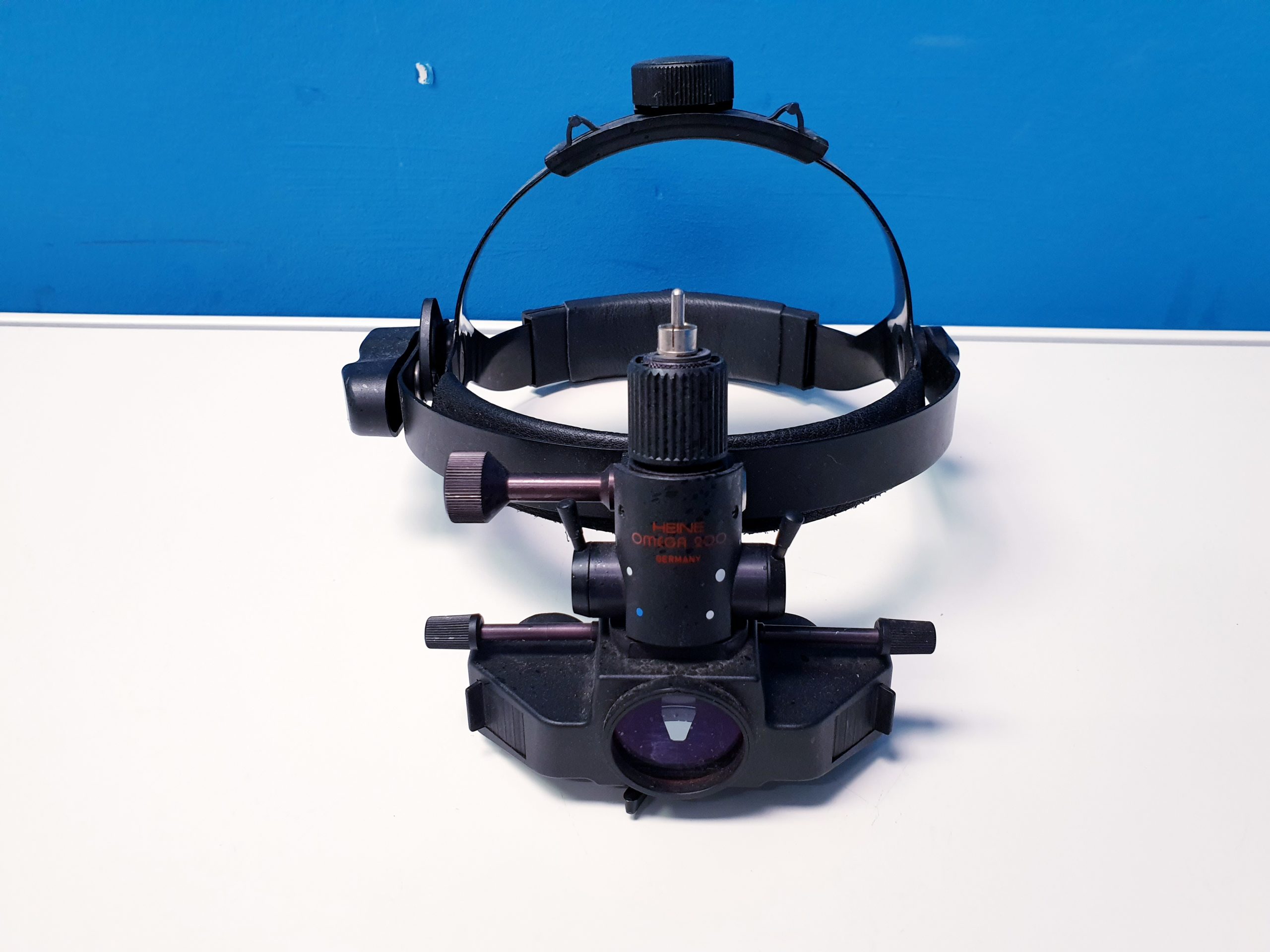 Heine Omega 200 Indirektes Binokulares Ophthalmoskop