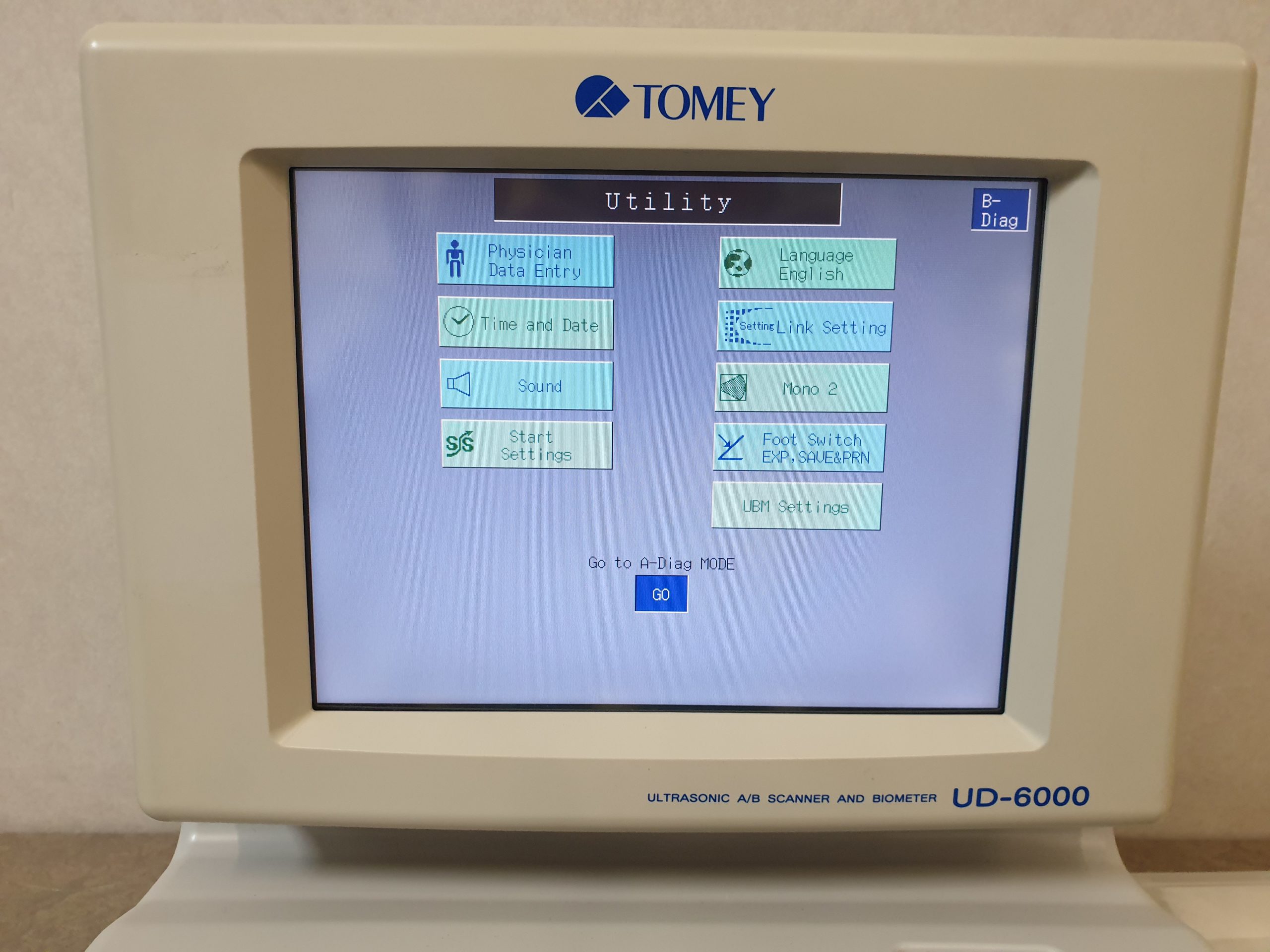 TOMEY UD-6000 Ultrasound Ultrasonic AB Scanner and Biometer