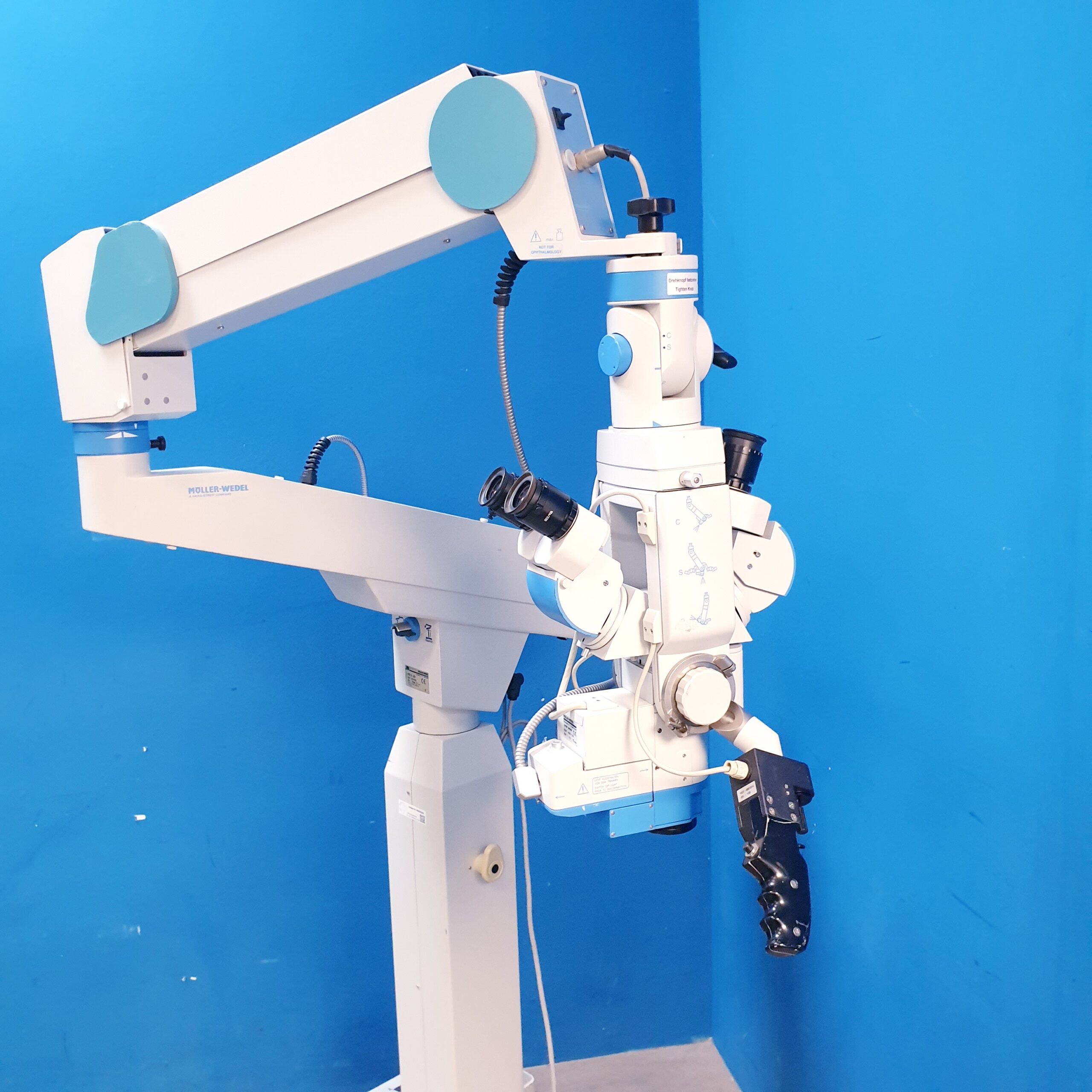 Möller Wedel VM 900, 656 116 Operationsmikroskop + FS3‑23, 614 650 Stativ