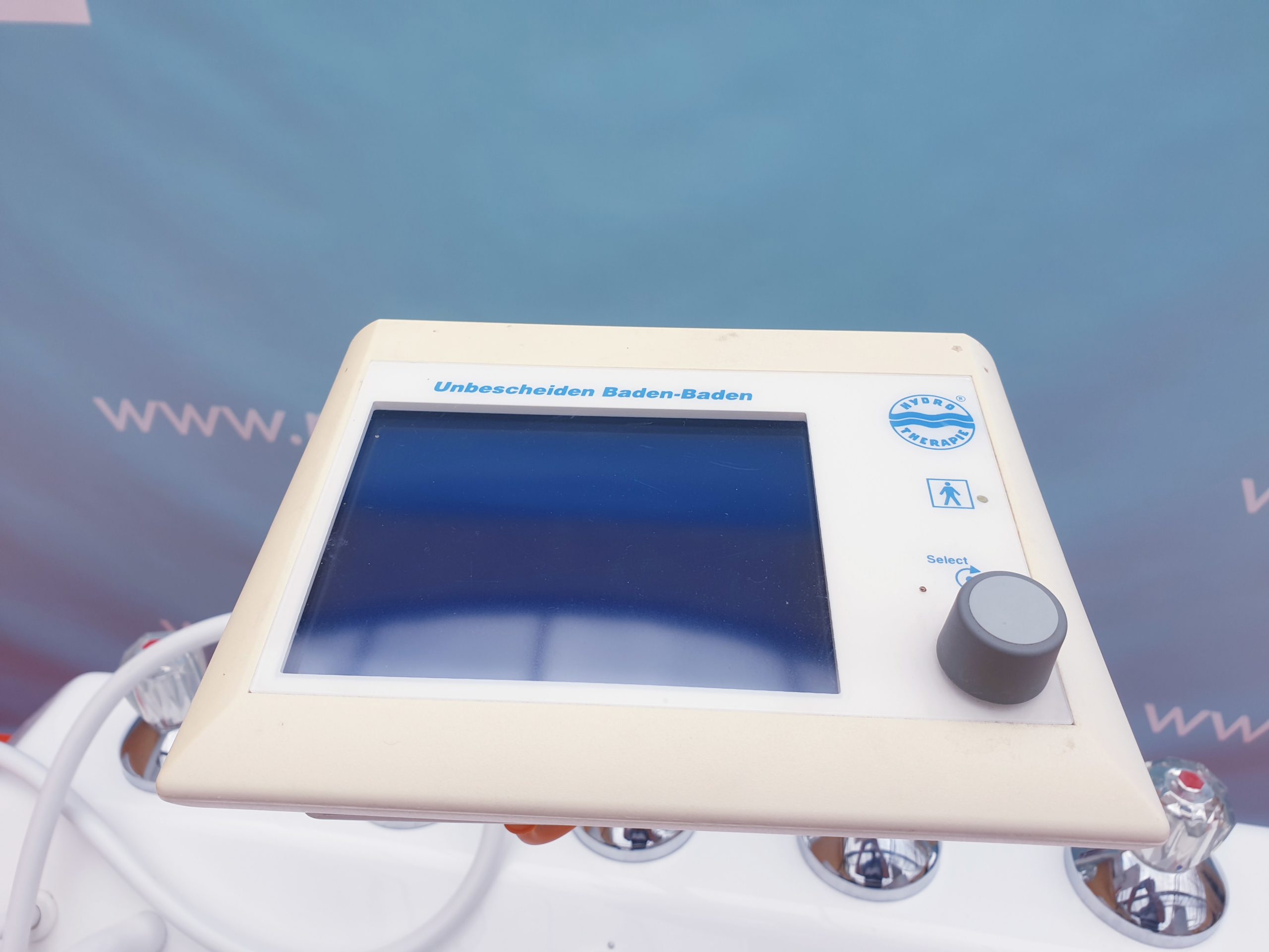 Unbescheiden 0.9-4 Extremity Baths Vierzellenbad, Hydroelektrische Teilbäder, Fuß- und Wechselbäder und Armwechselbäder “Kneipp”