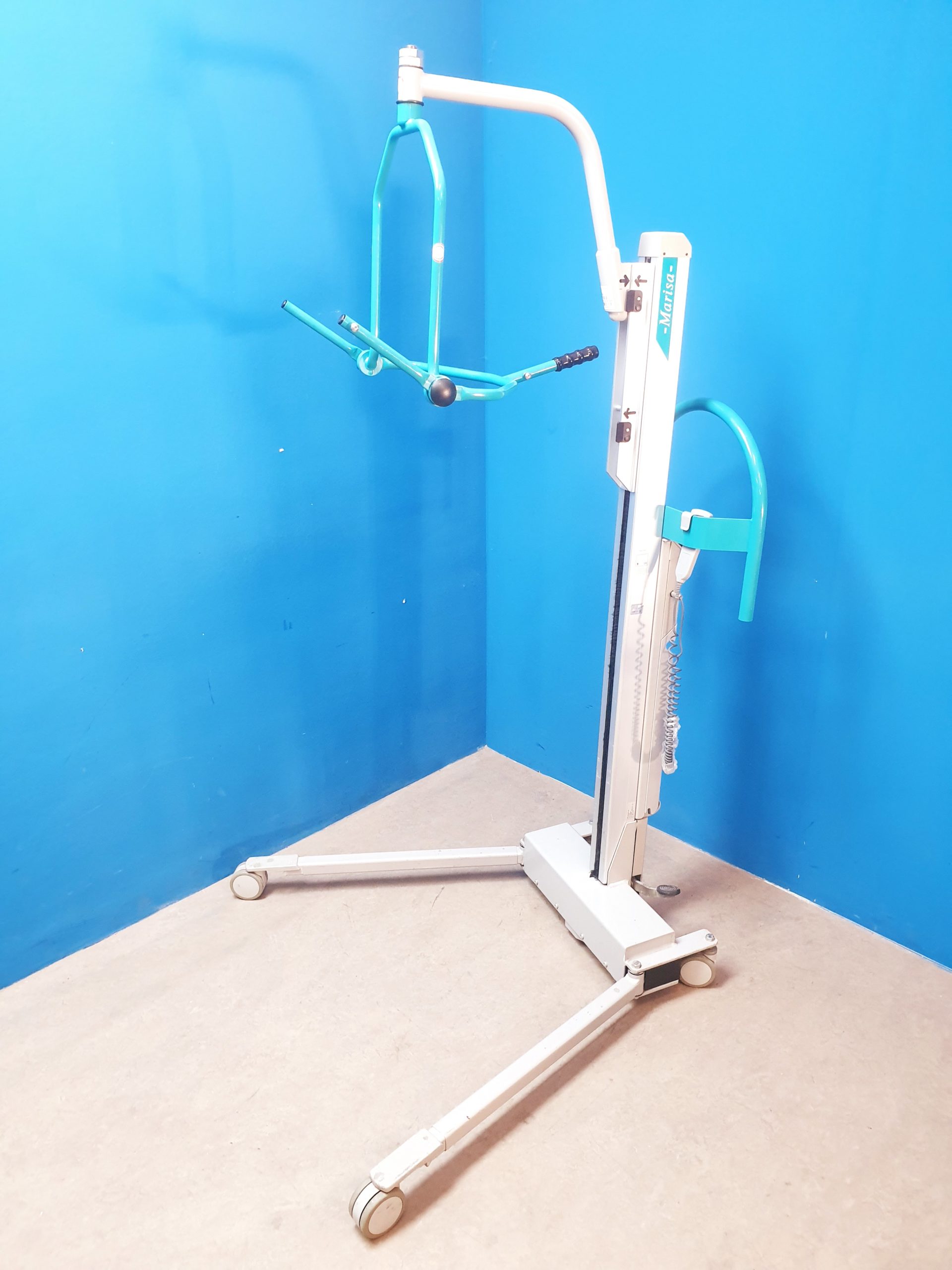 ARJO ARJOHUNTLEIGH MARISA FULL BODY PATIENT LIFT W Patientenlifter