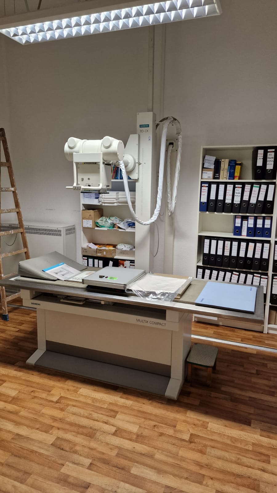 SIEMENS Multicx Compact + BD-CX Buckey System + Carestream DirectView Vita Cr System