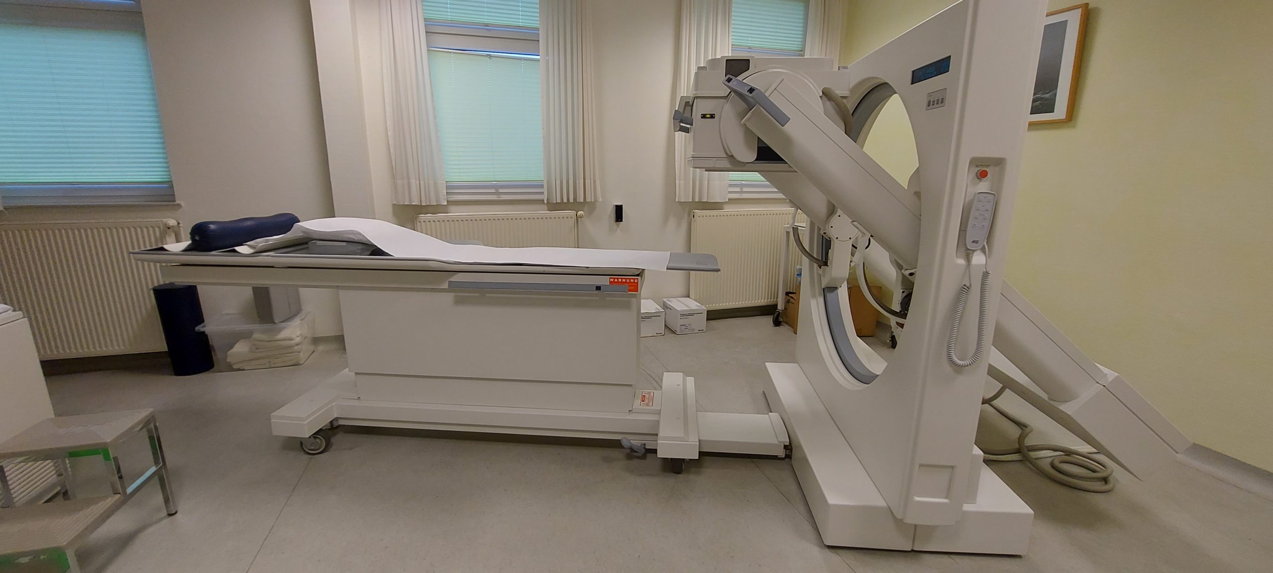 Gamma-Kamera Typ DIACAM / SCINTRON 7 Baujahr 2014 zum Einsatz für das gesamte Spektrum der Nuklearmedizin