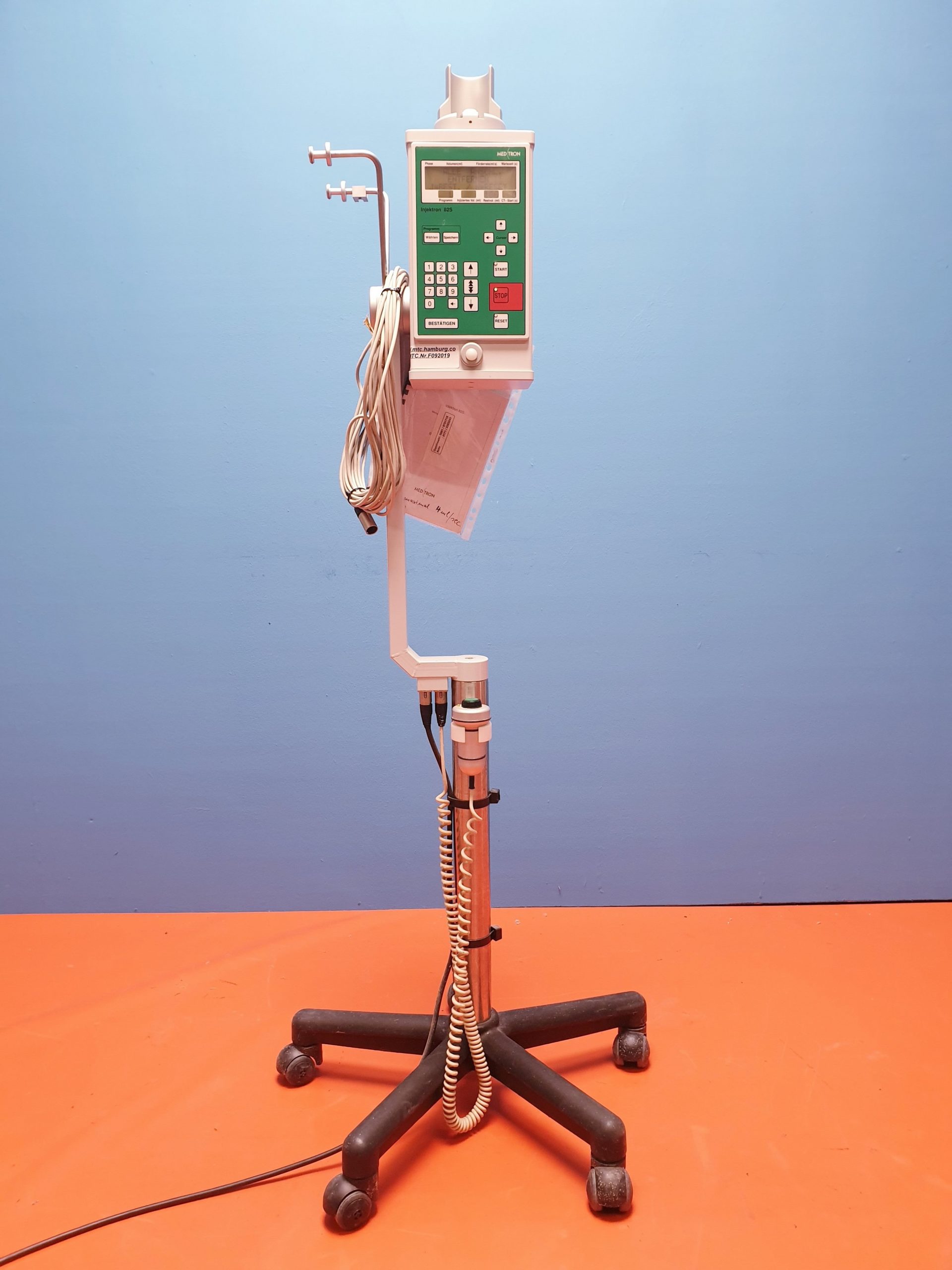 MEDTRON AG Injektron 82S // 82 S Injector // Injektor