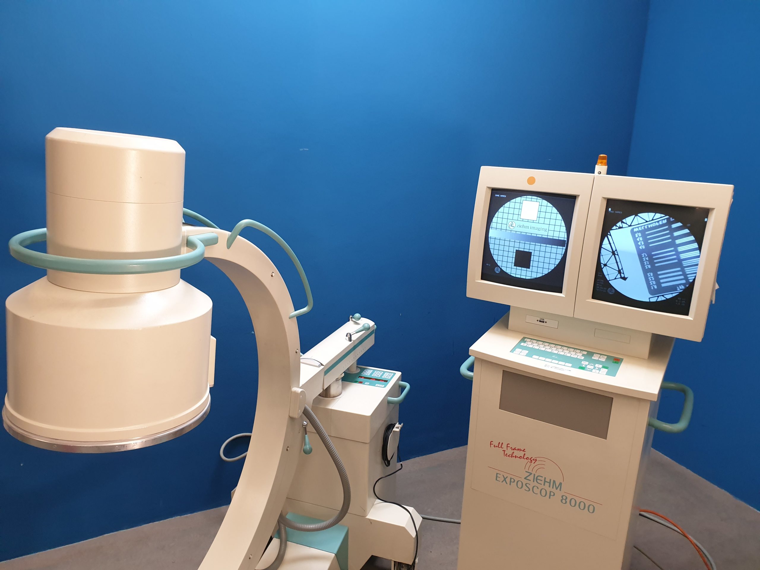 Ziehm Exposcop 8000 C Bogen Mobiles Röntgengerät 31Cm BV