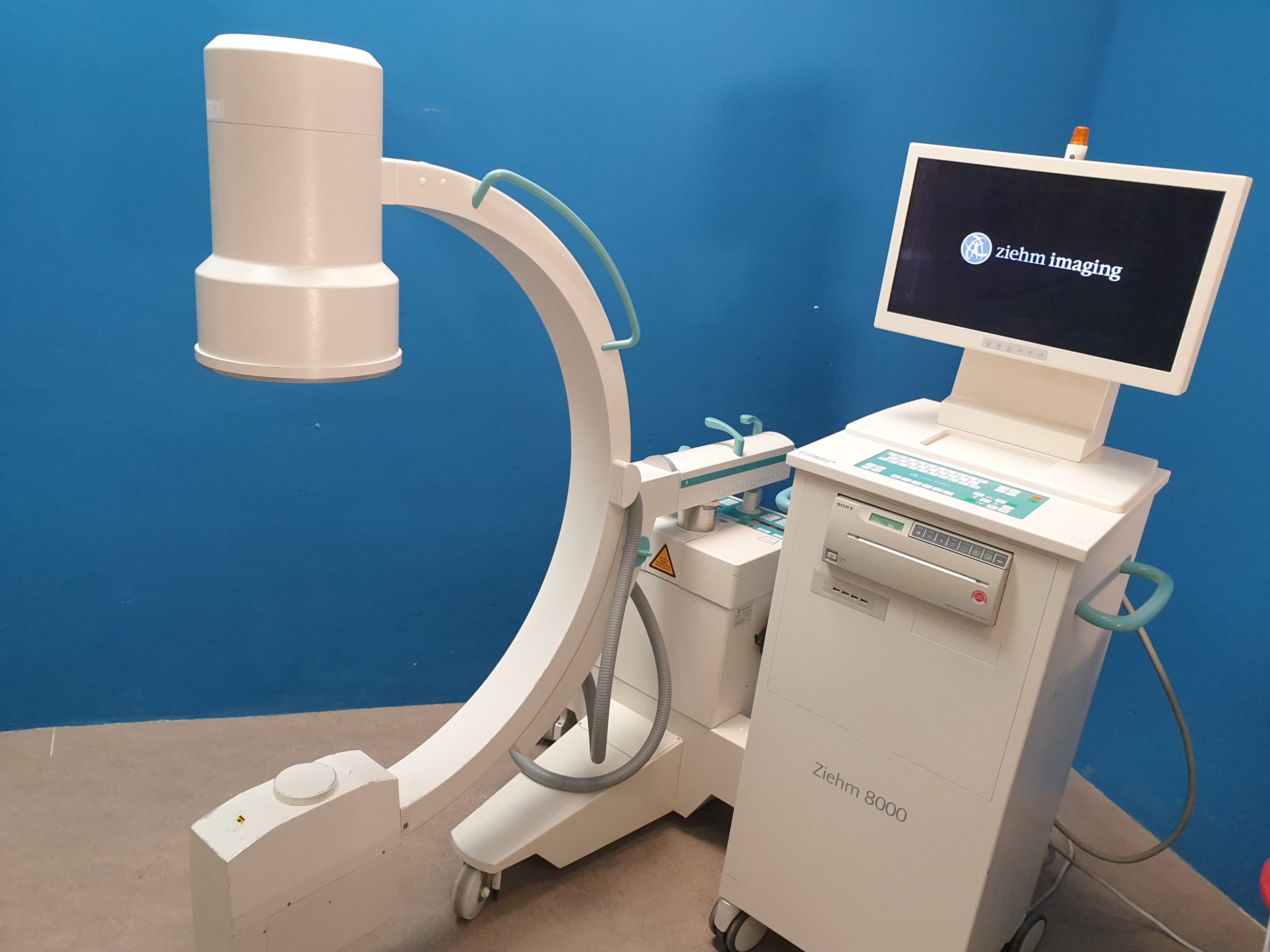 Ziehm 8000 C-Bogen C Arm Röntgengerät mit Flachmonitore
