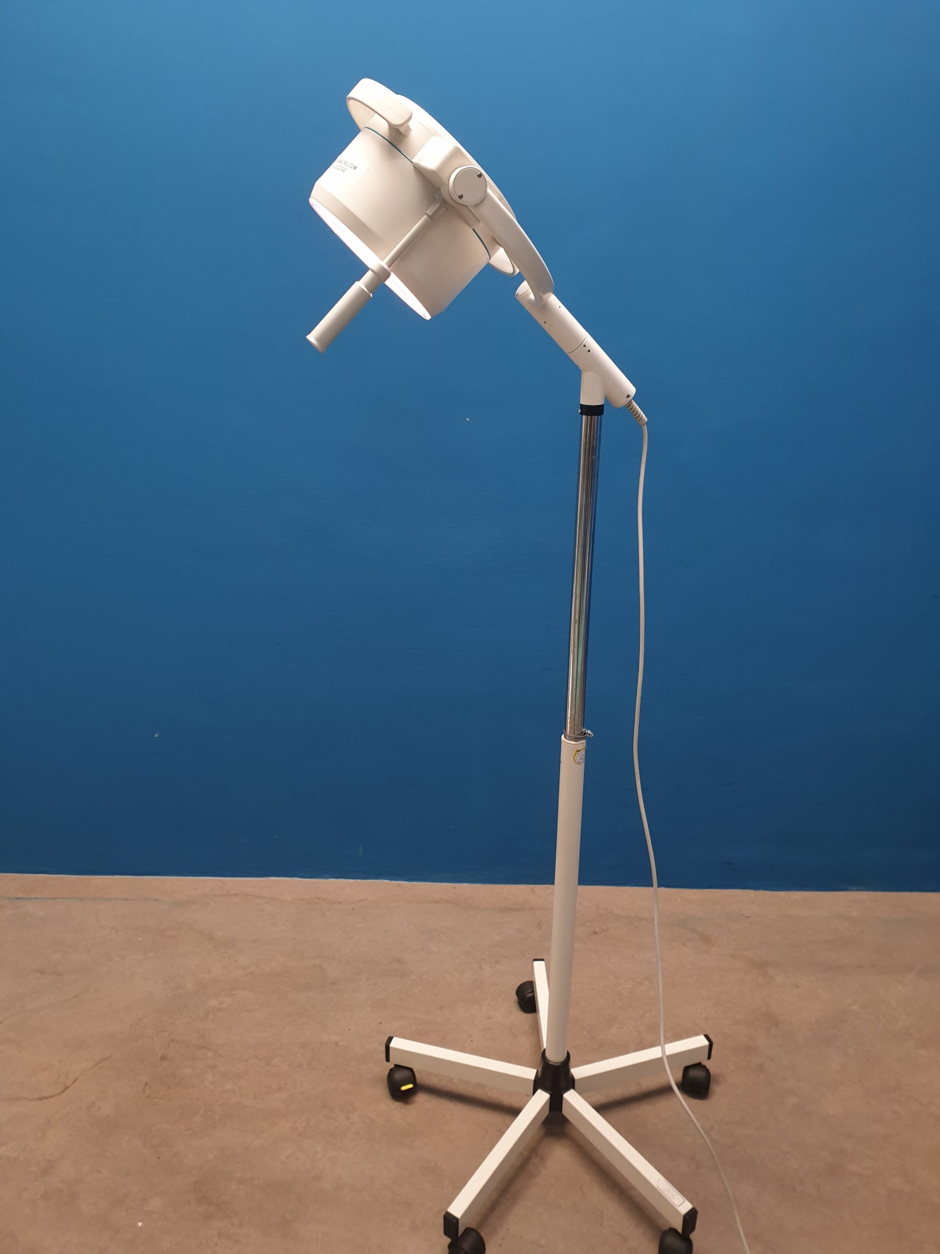 DR. MACH 130 OP lampe / Untersuchungslampe – Rollbar