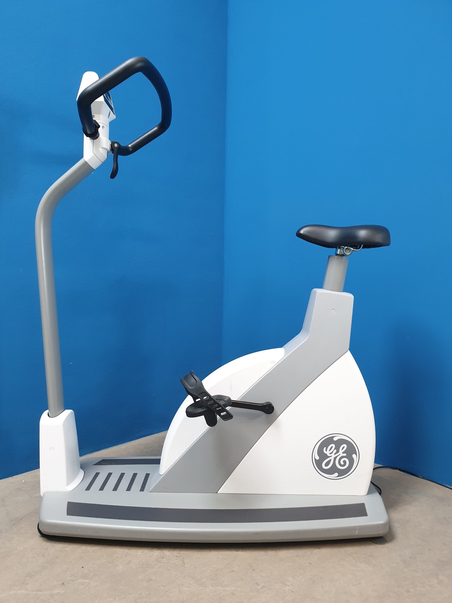 GE eBike III Comfort – Ergometer mit Blutdruckmessung NIBP DOM 2019