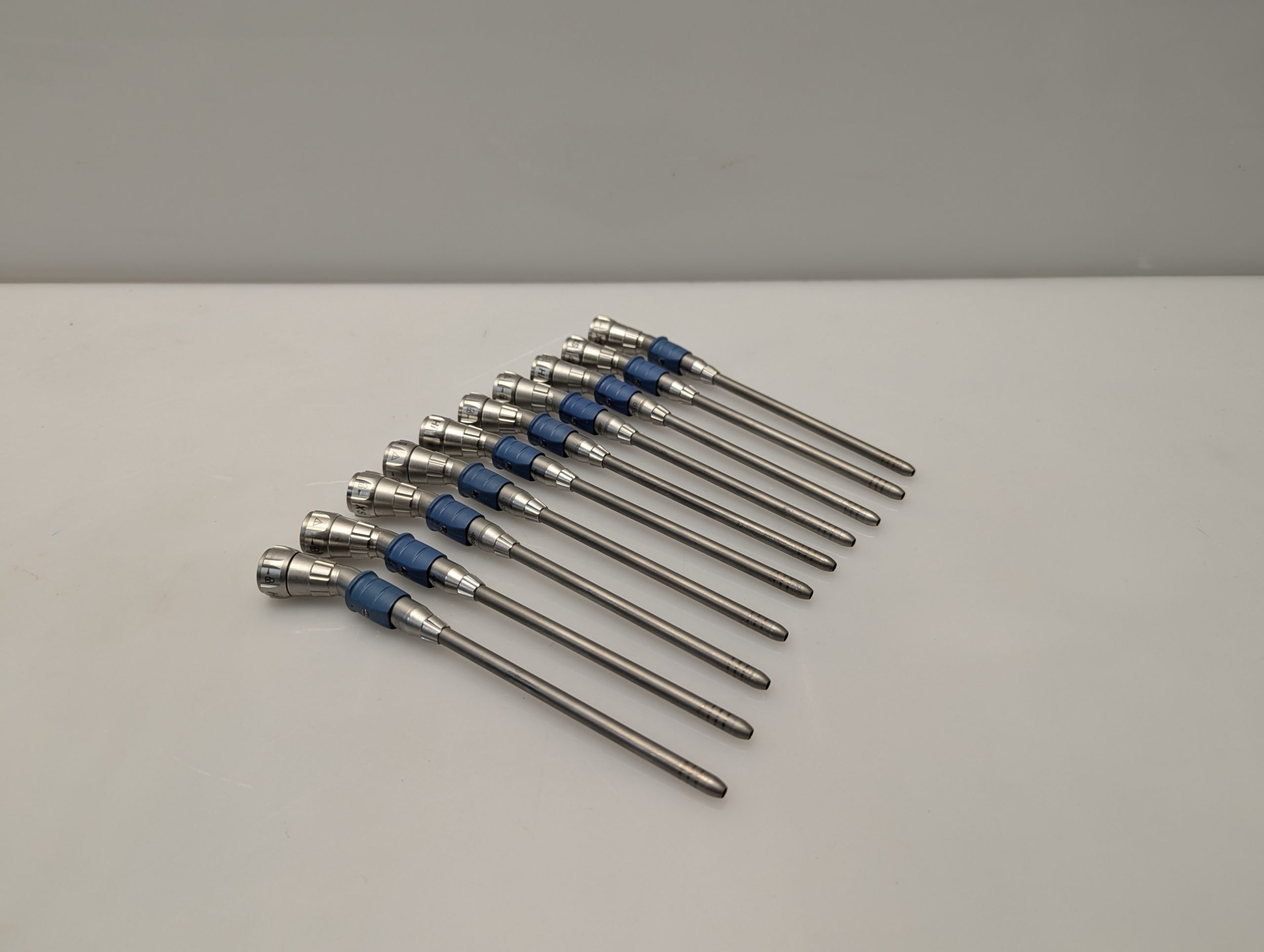 AESCULAP GB758R HILAN XS POWER SYSTEM angled long handpiece