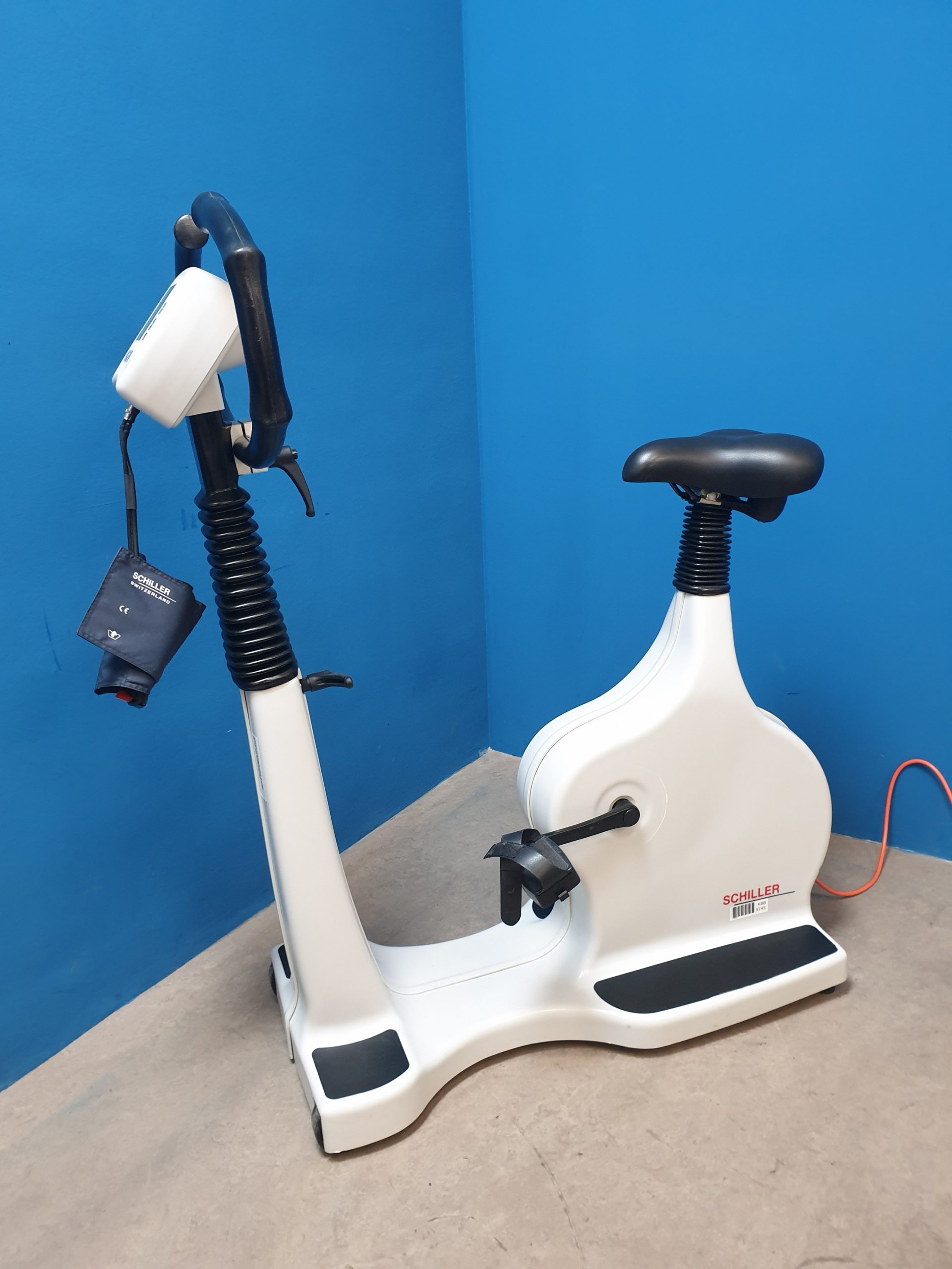 Schiller ERG 911 BP Fahrradergometer // Ergometer mit Blutdruckmanschette