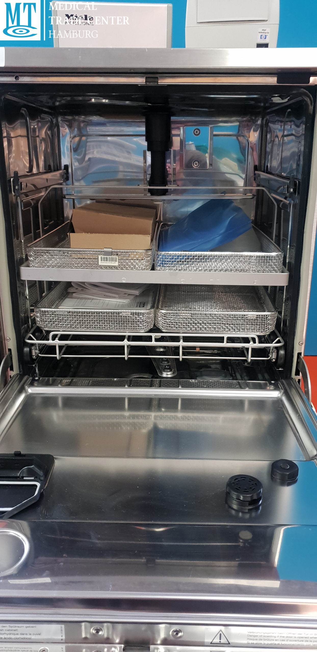 Miele G7892 // G 7892 Desinfektionsautomat, Thermodesinfektor mit G7895 Aqua Purificator