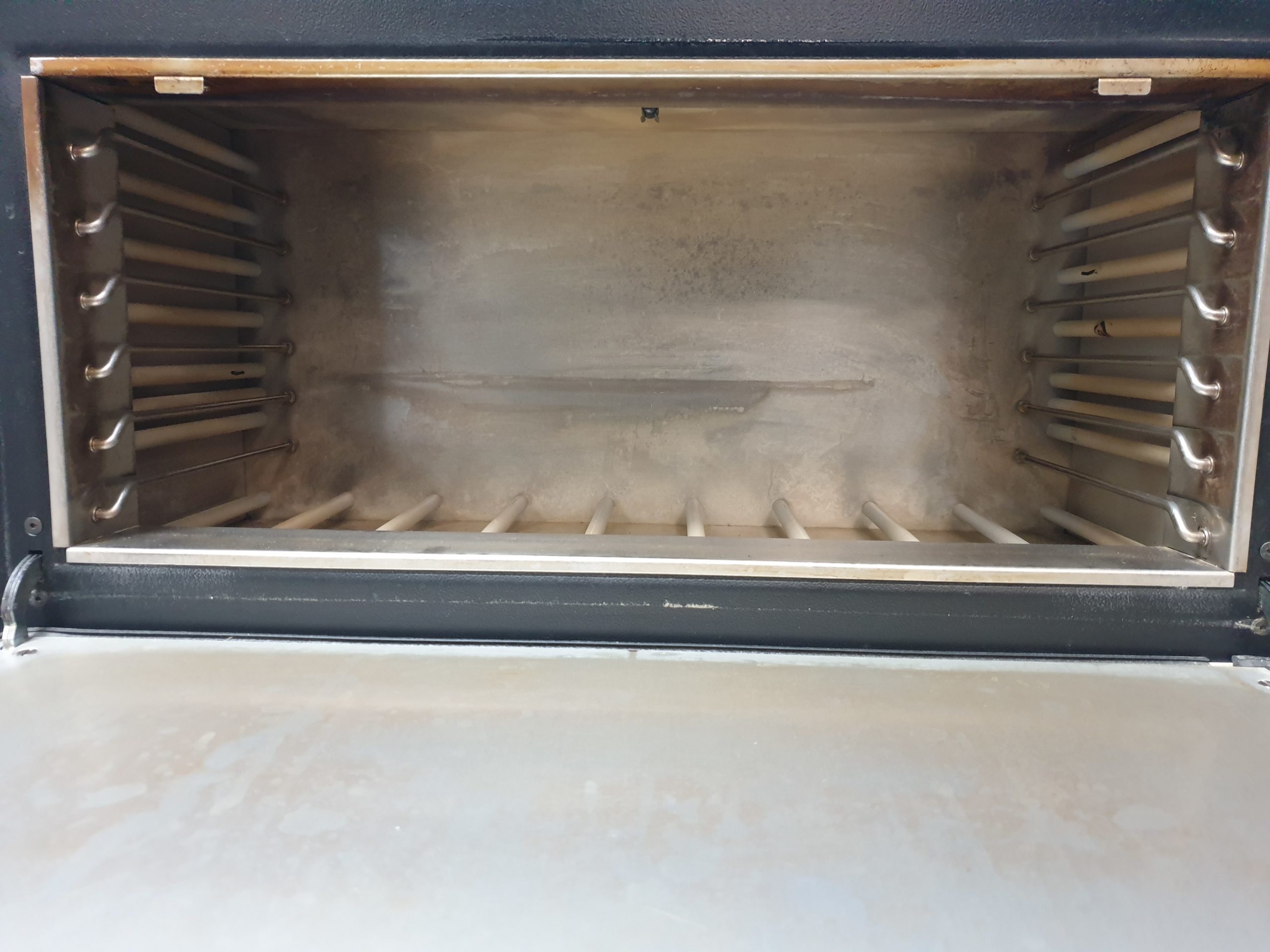 Melag 251 Heißluftsterilisator , 1090 Watt