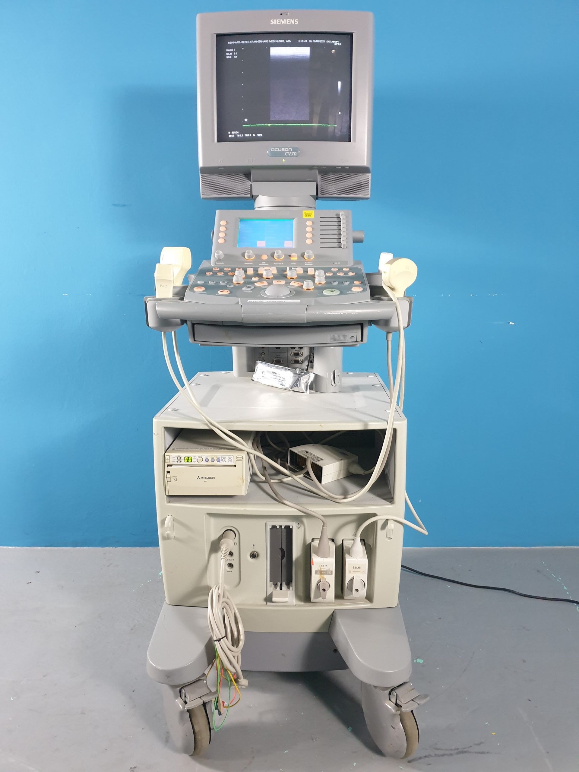 Siemens acuson CV70 // CV 70 C6-2 Konvex + 5.0L45 Linear + P4-2 Echo Kardio DOM 2004