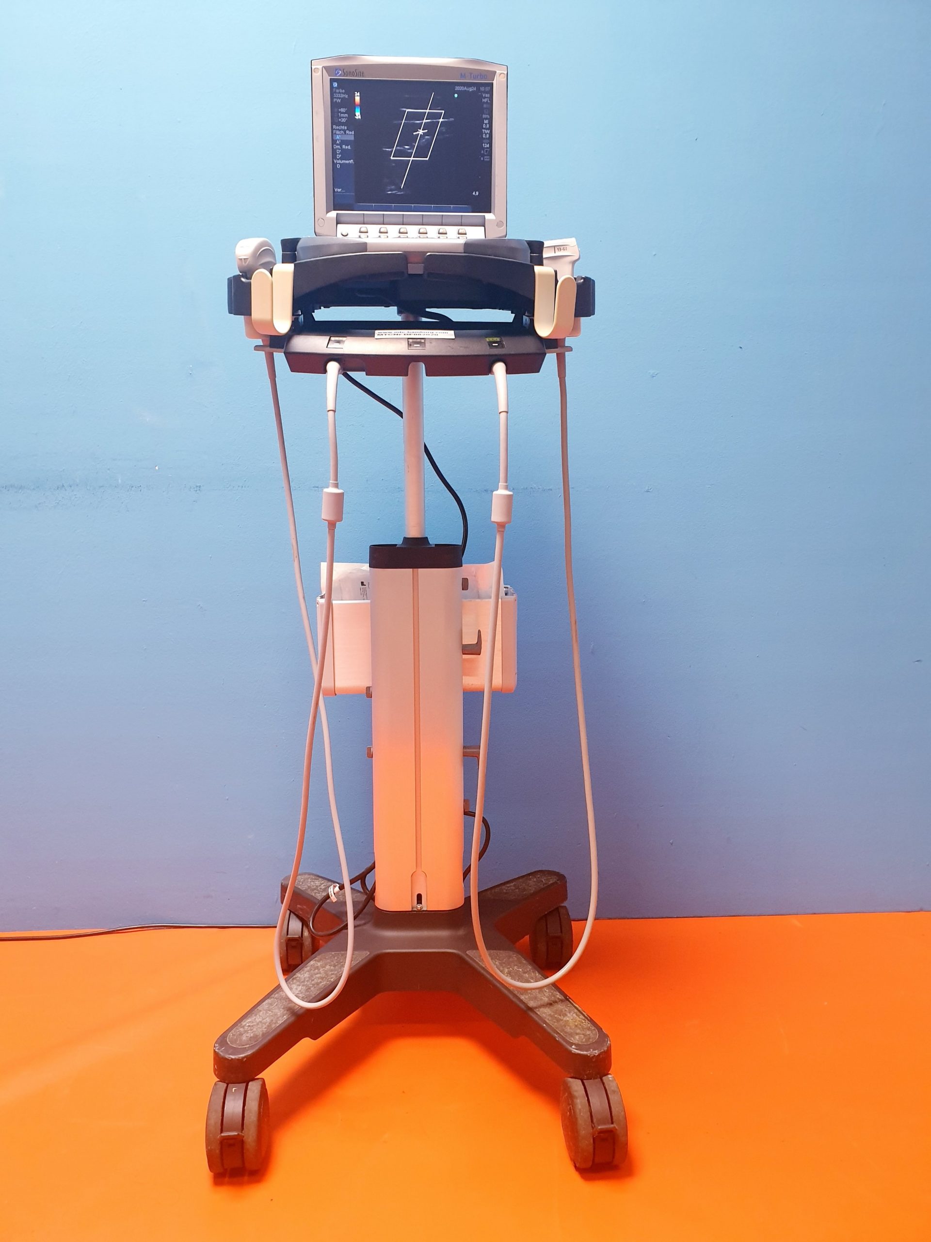 Sonosite M-Turbo Farbdoppler C60x/ 5-2MHz + HFL38X/13-6 & C60x/5-2