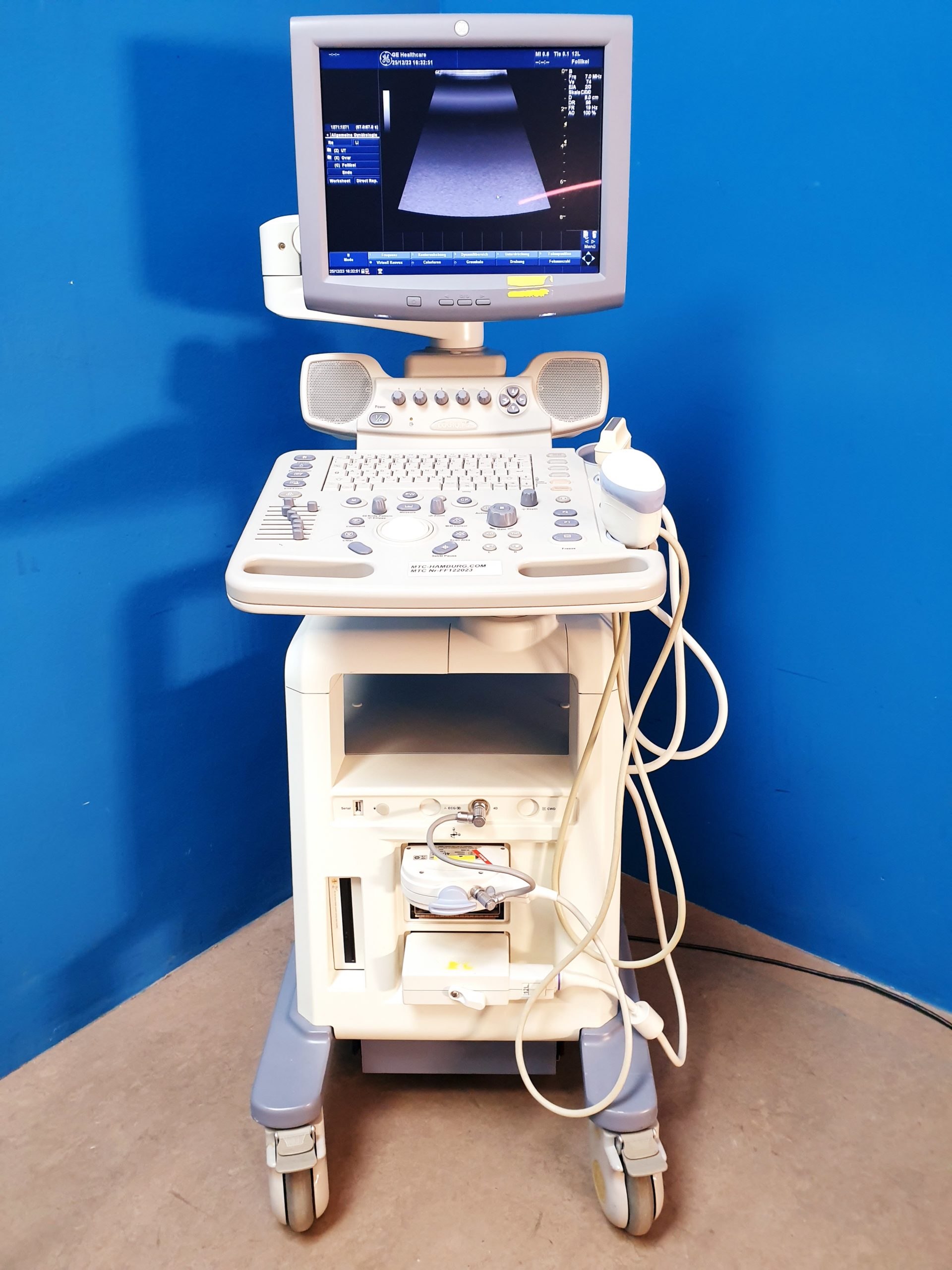 GE Logiq P5 – 4D3C-L + 12L 3D / 4D Ultraschallgerät