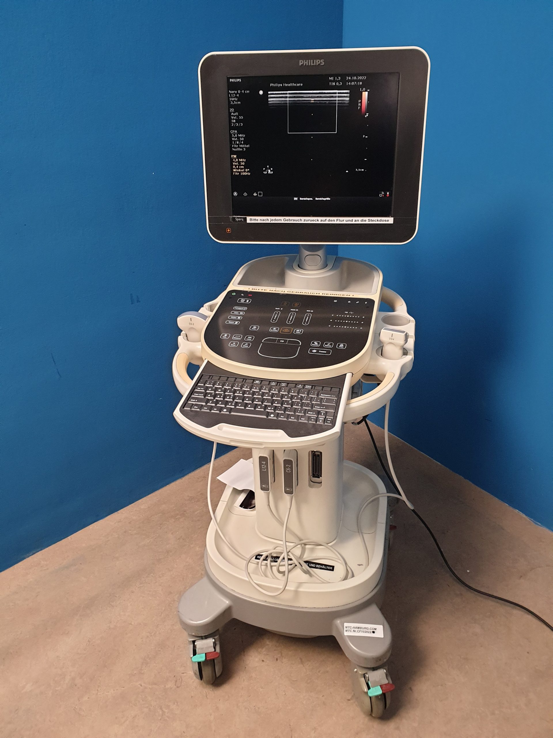 Philips Sparq mit C6-2 Konvex und L12-4 Linear Farbdoppler DOM 2013
