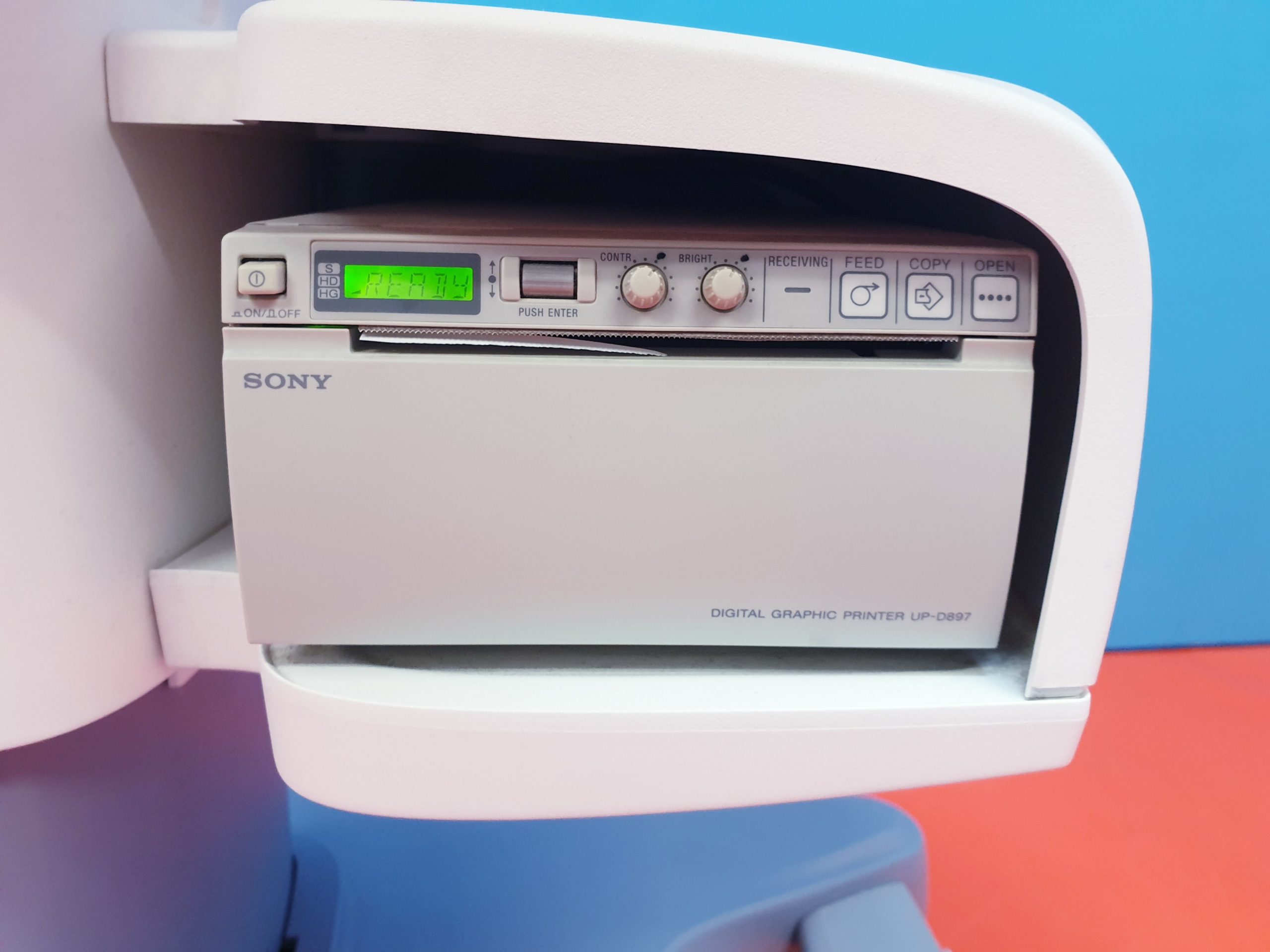 GE Voluson e Ultraschalldiagnosegerät // Ultraschallgerät mit Konvex und Linear Sonde