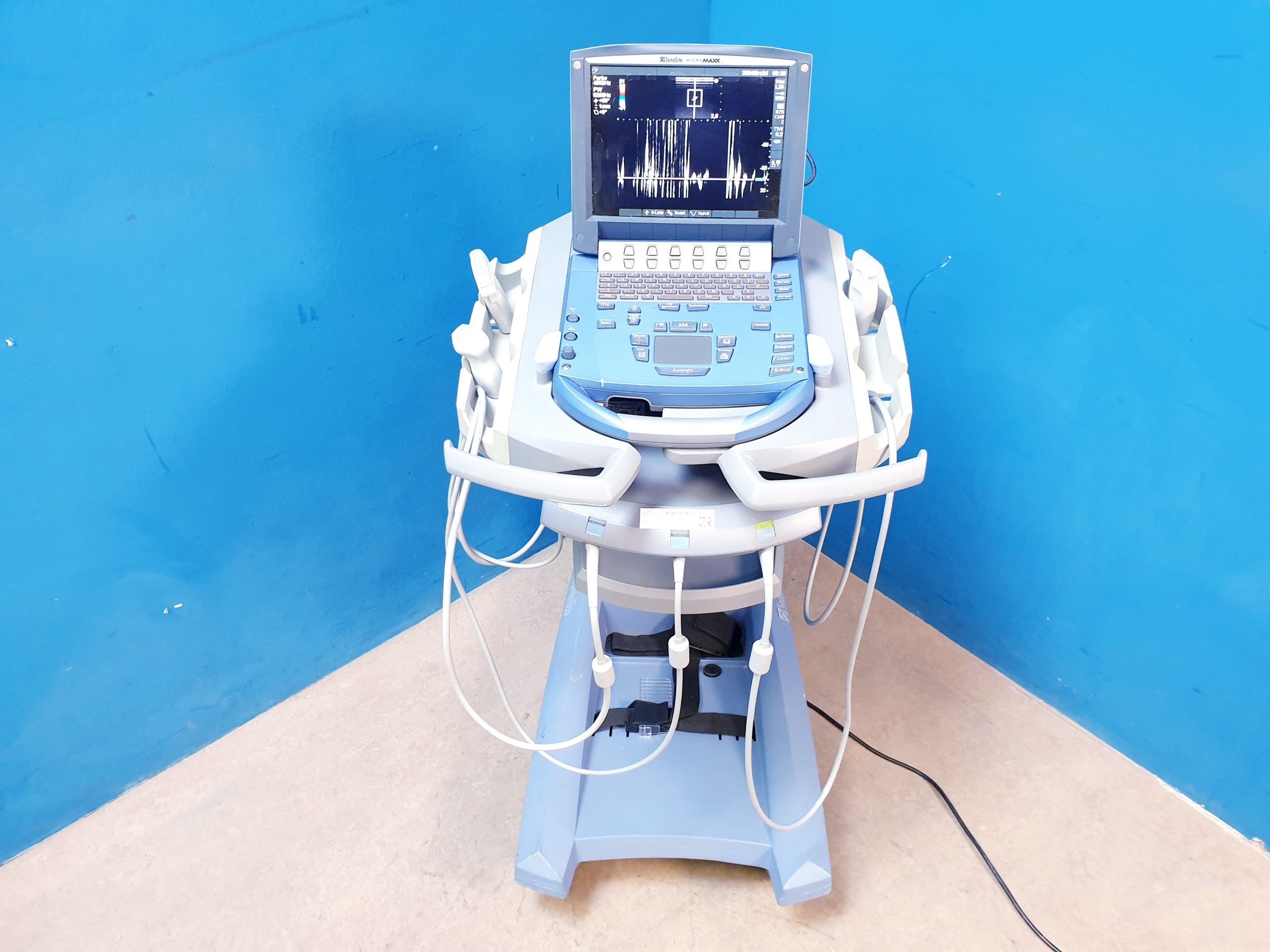 Sonosite MicroMaxx + L25e13-6 MHz + L38e10-5 MHz + P17 5-1MHz