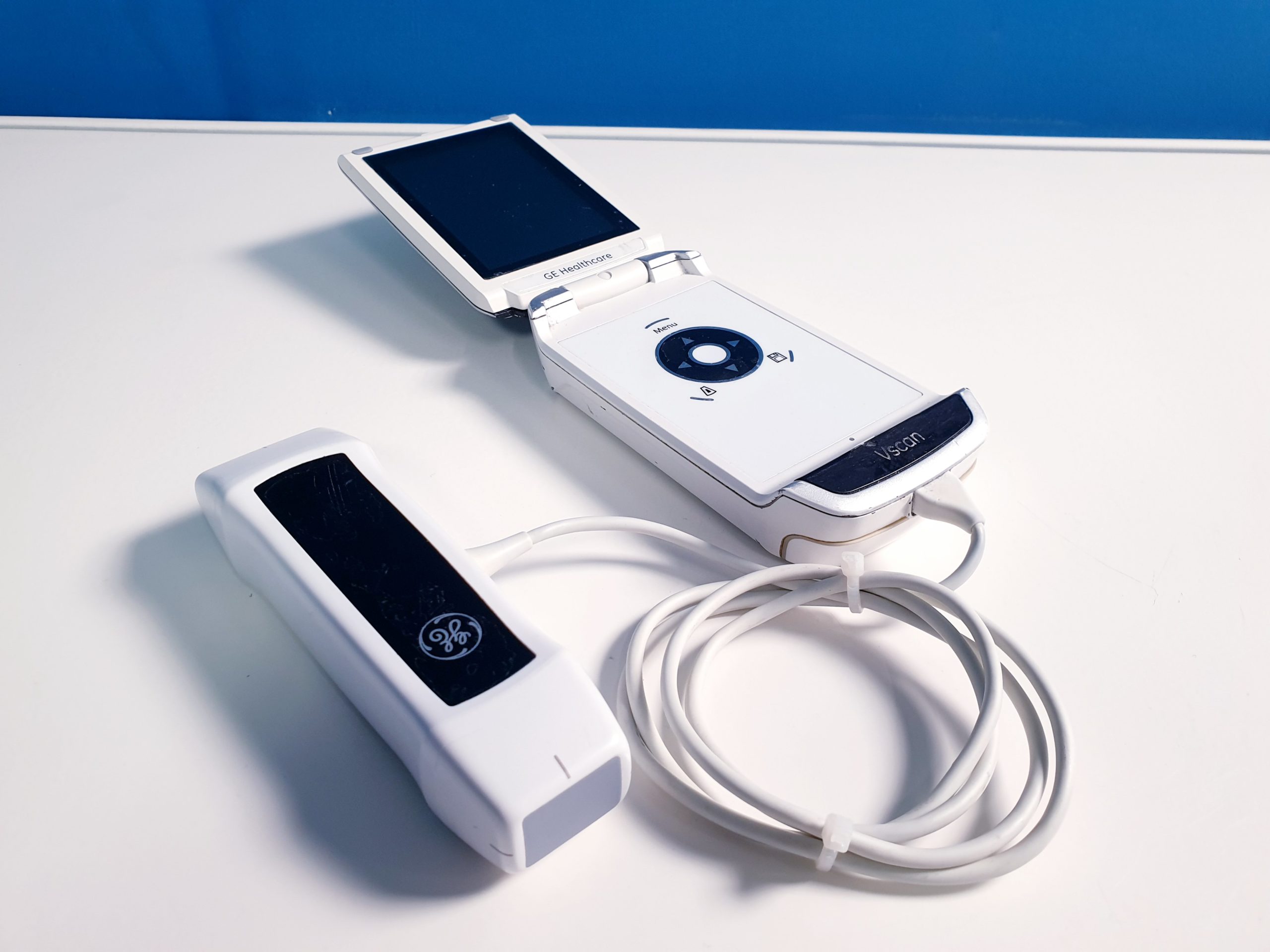 GE Vscan Portable Ultrasound w Single Probe – defekt
